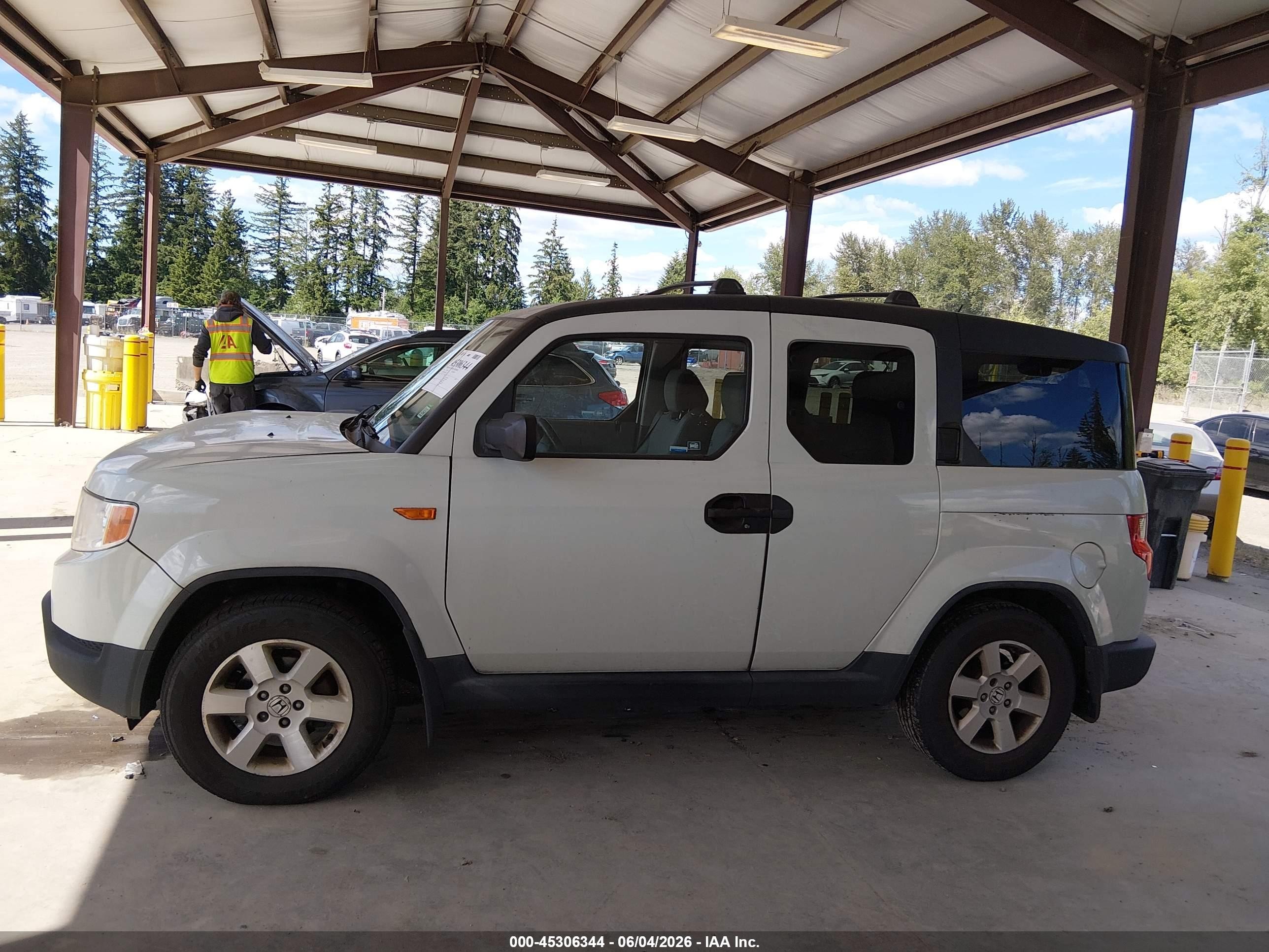 2011 Honda Element Ex Teal vin: 5J6YH2H73BL003348