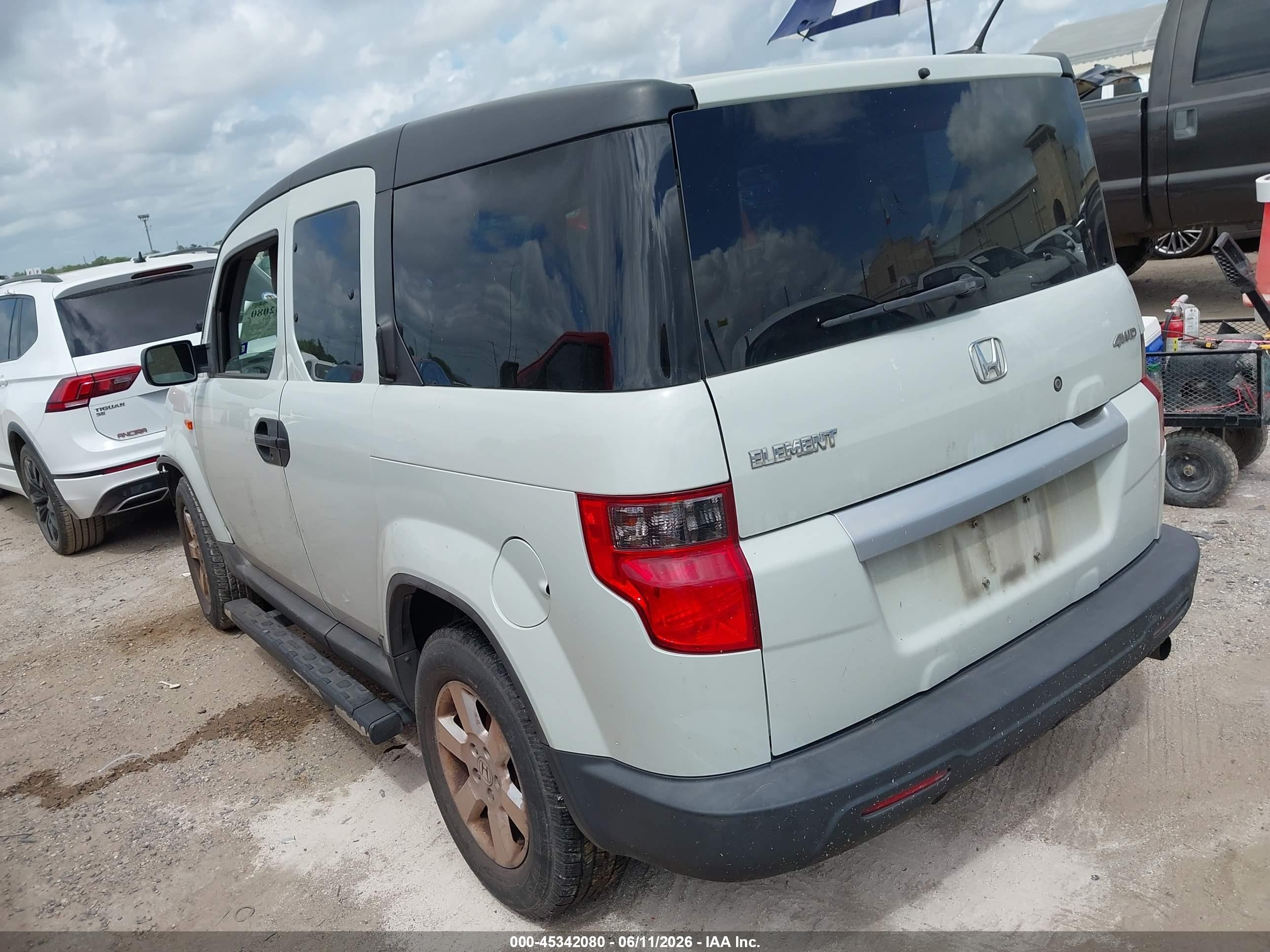 2010 Honda Element Ex White vin: 5J6YH2H75AL006475