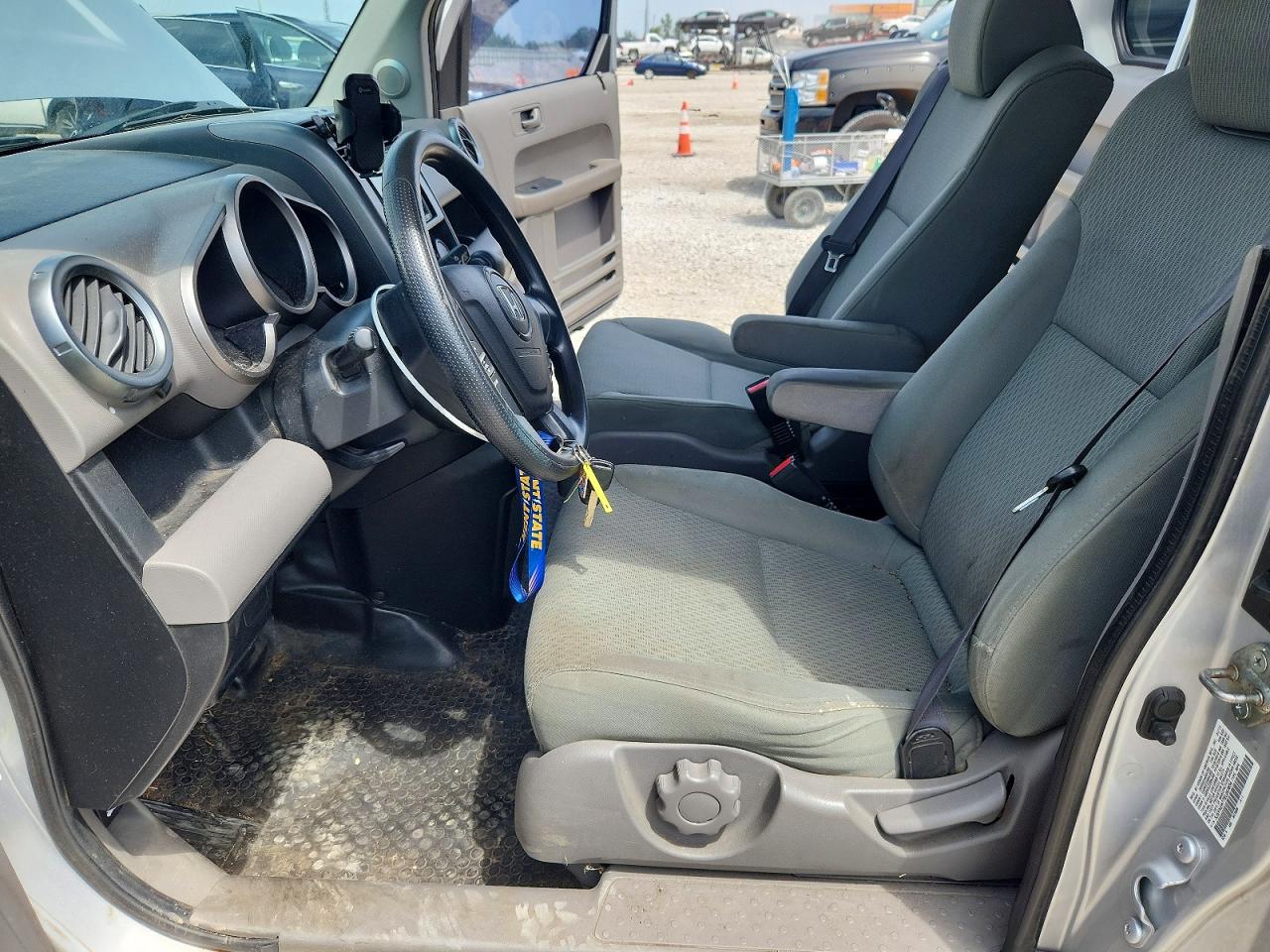 2011 Honda Element Ex Серебряный vin: 5J6YH2H77BL003854