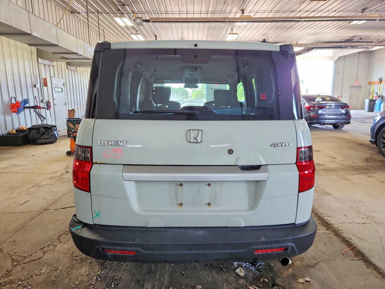 2010 Honda Element Ex White vin: 5J6YH2H78AL008950