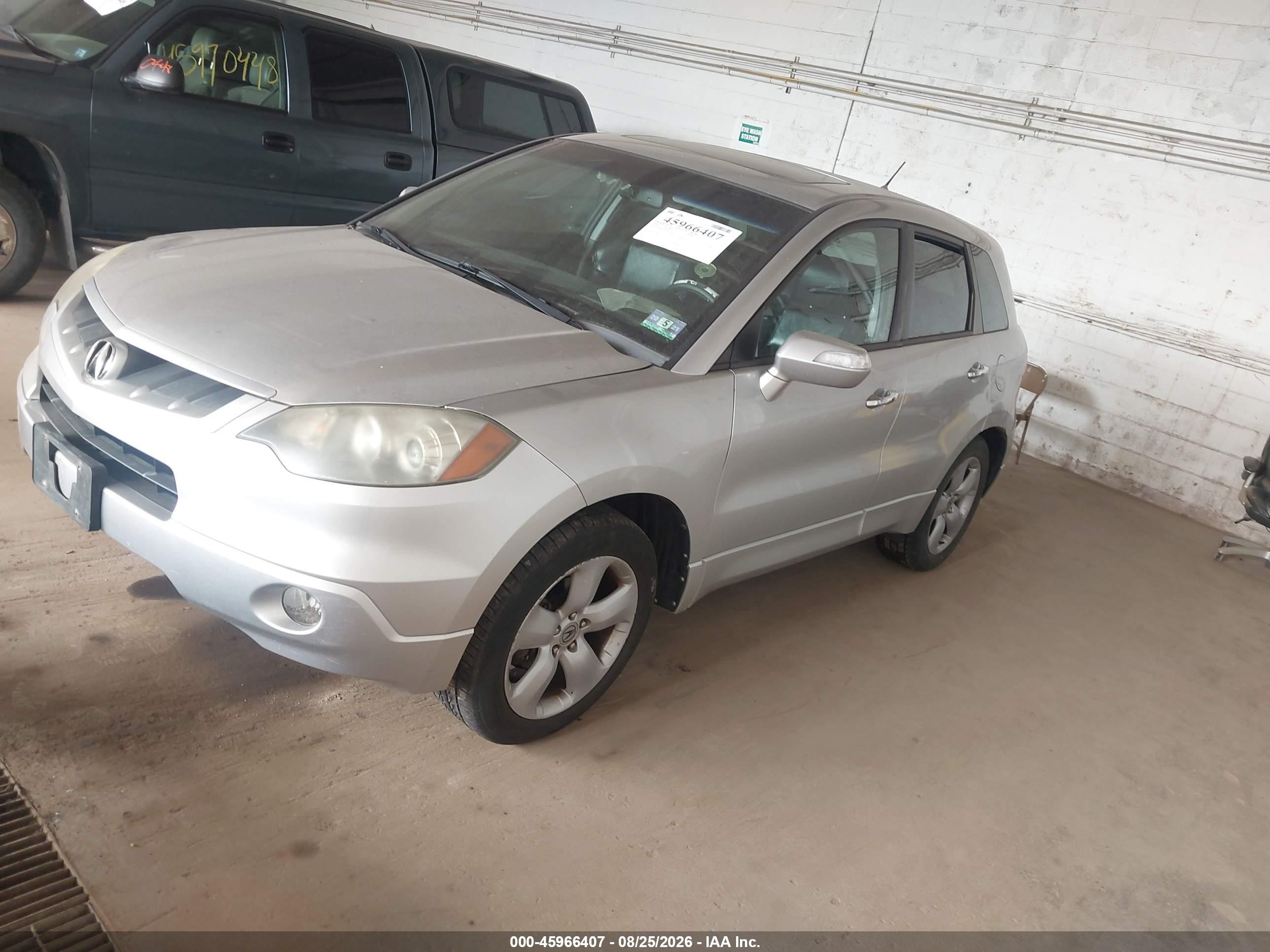 2008 Acura Rdx   Silver vin: 5J8TB18248A008399