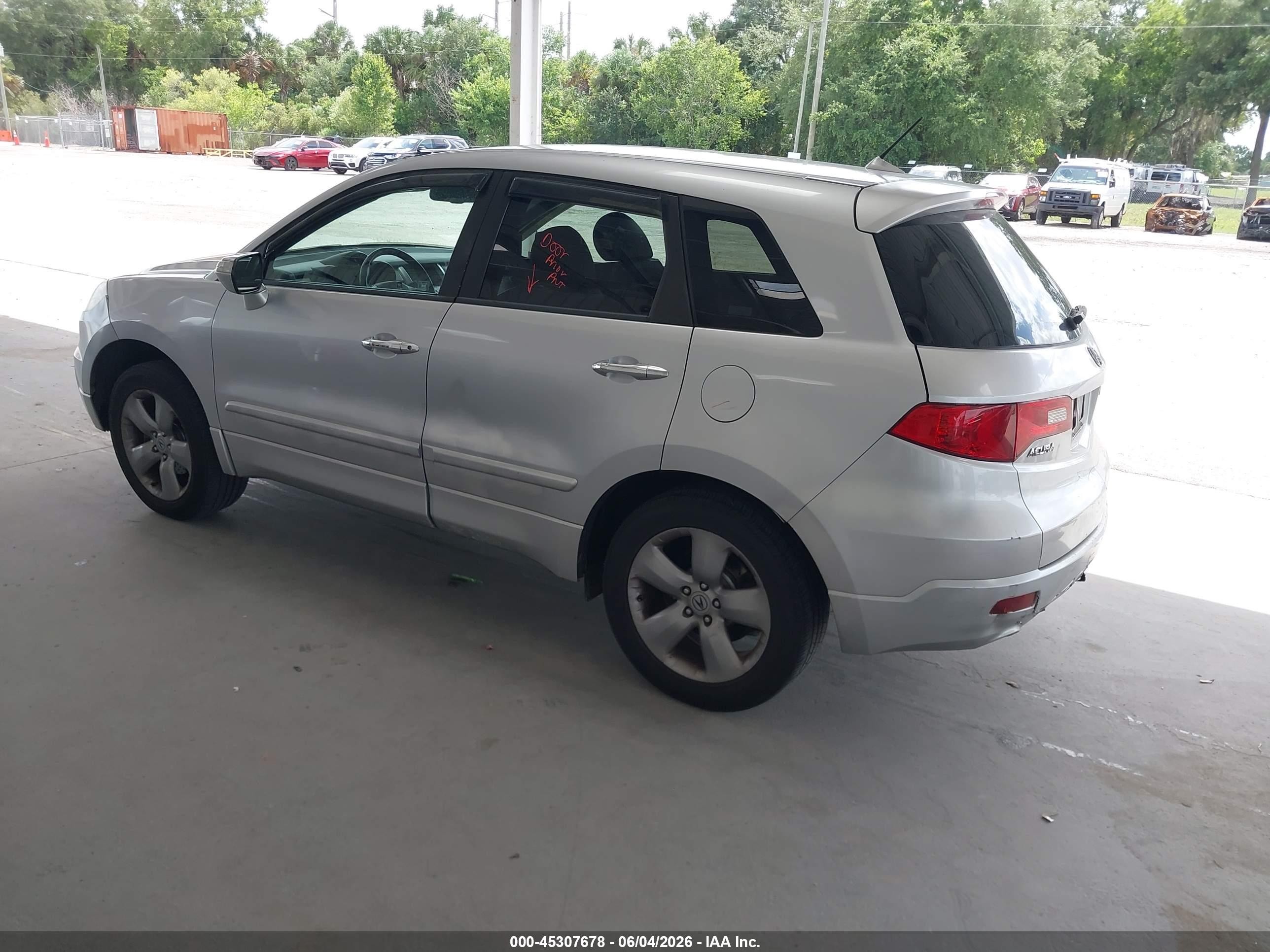 2008 Acura Rdx   Silver vin: 5J8TB18288A014013