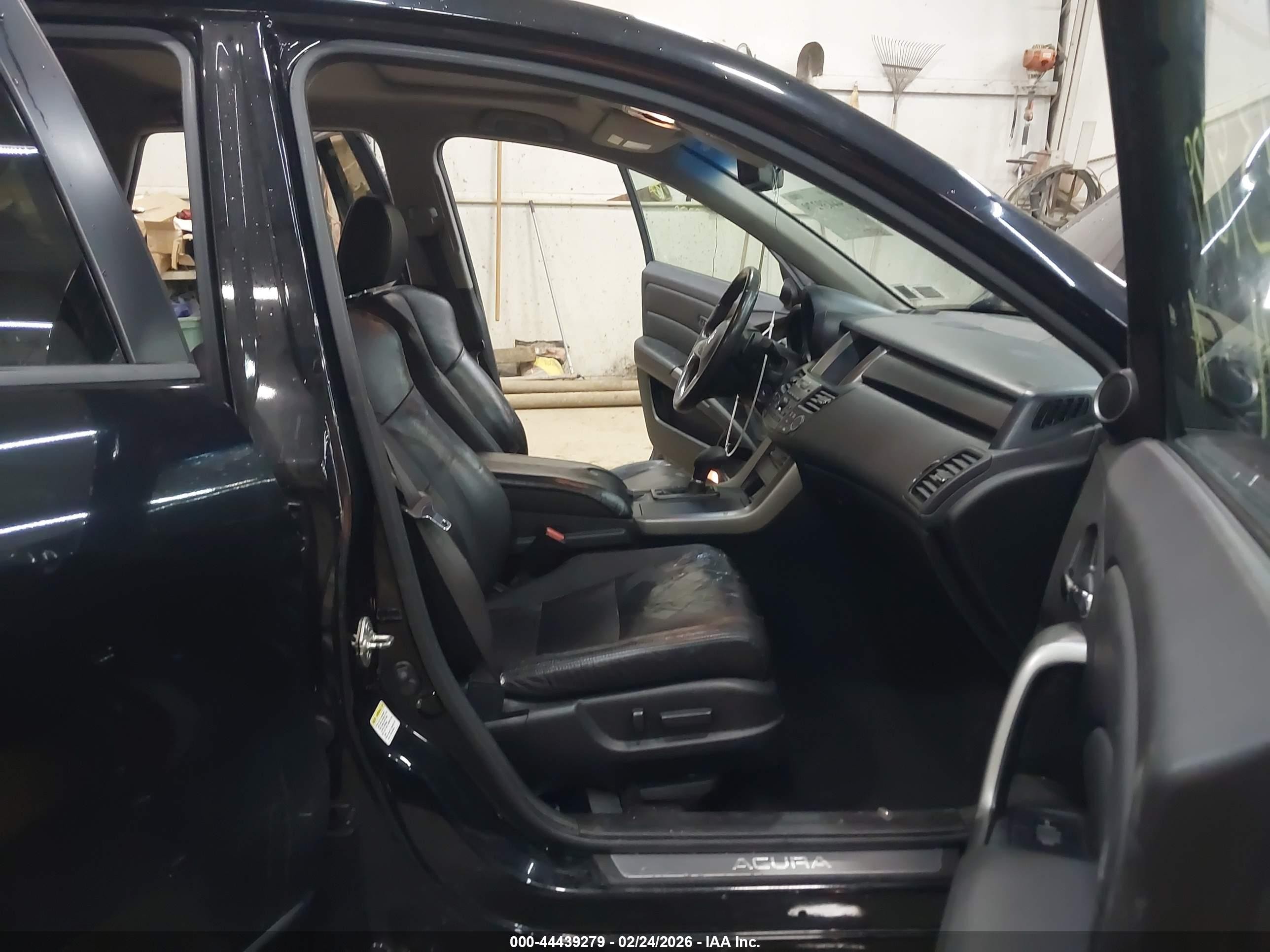 2011 Acura Rdx   Black vin: 5J8TB1H23BA006831