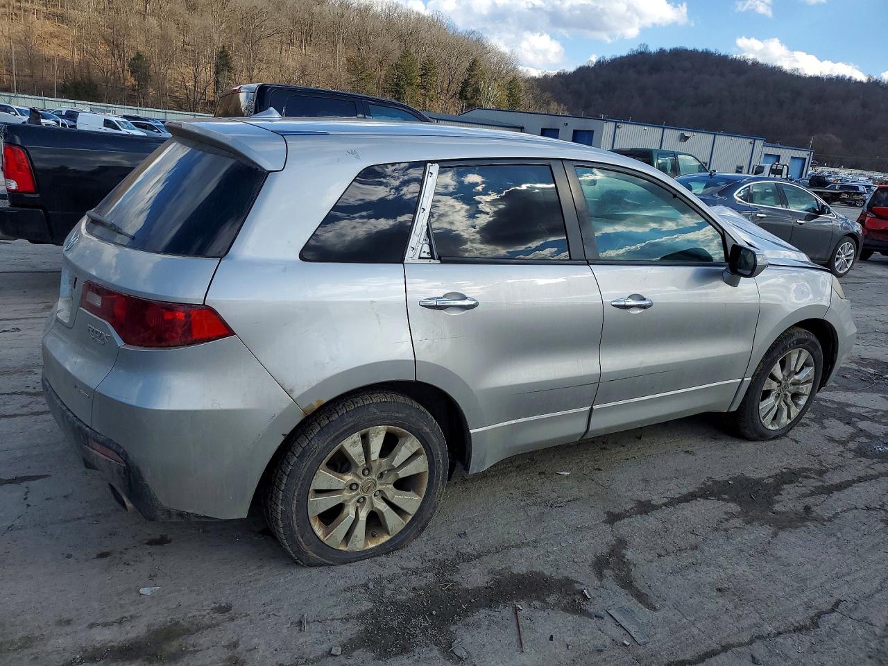 2011 Acura Rdx Серебряный vin: 5J8TB1H26BA003812