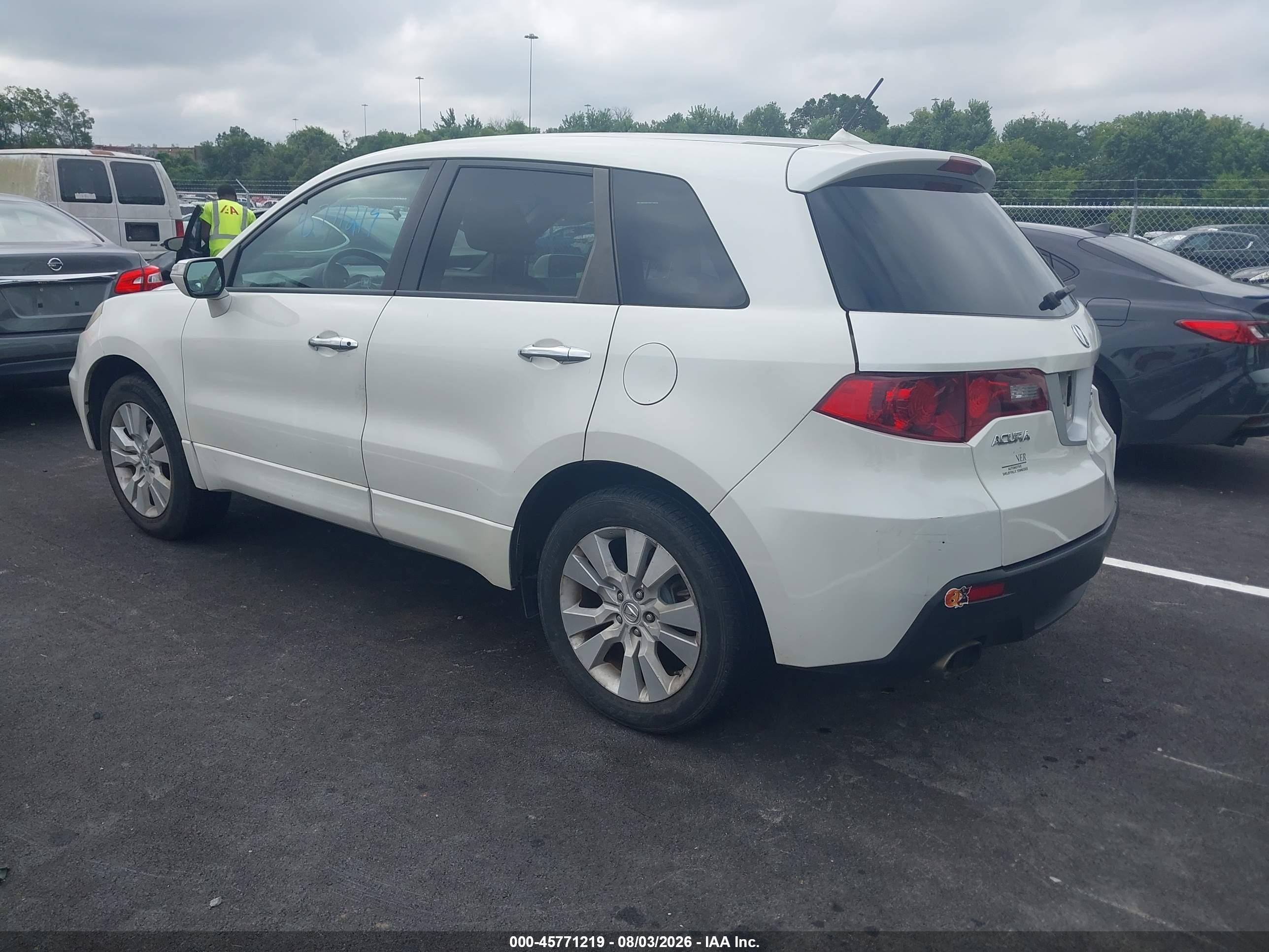 2010 Acura Rdx   White vin: 5J8TB2H24AA004302