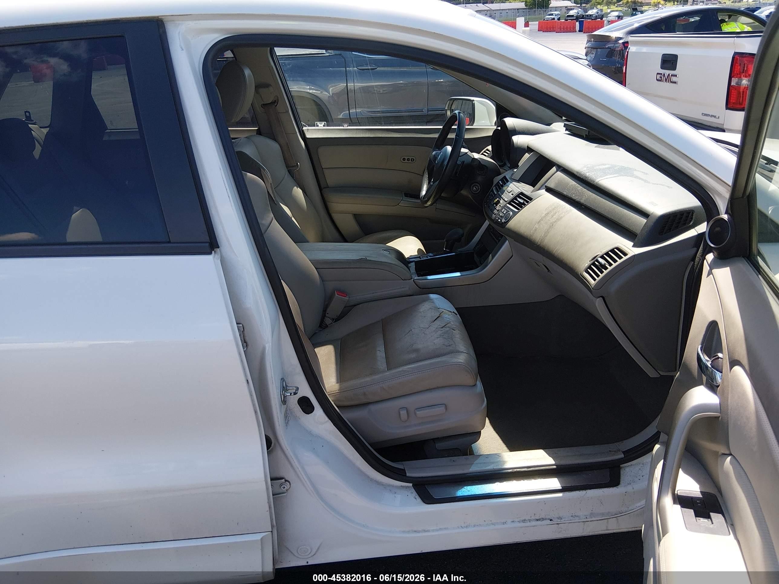 2011 Acura Rdx   White vin: 5J8TB2H2XBA002524