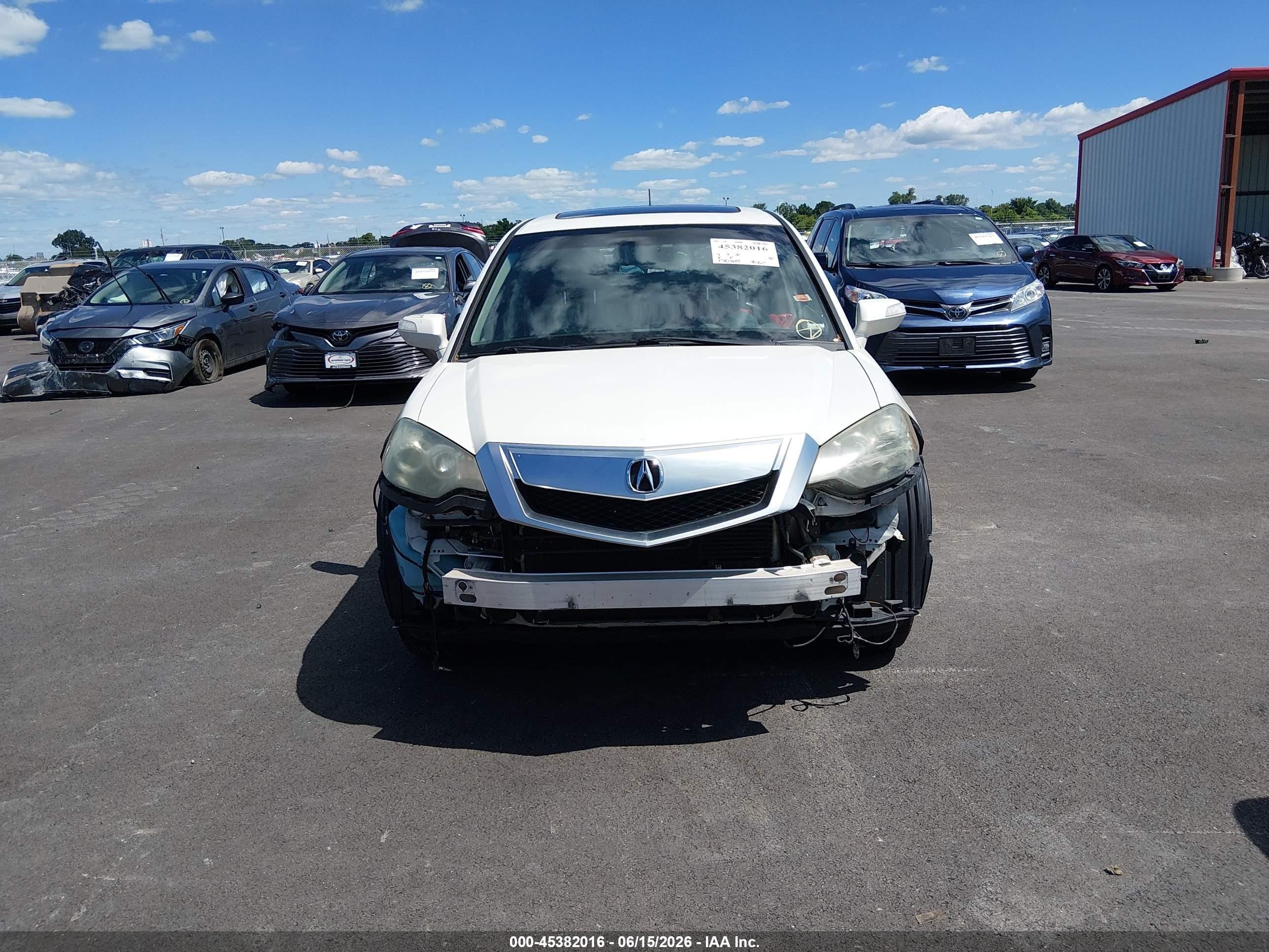 2011 Acura Rdx   White vin: 5J8TB2H2XBA002524