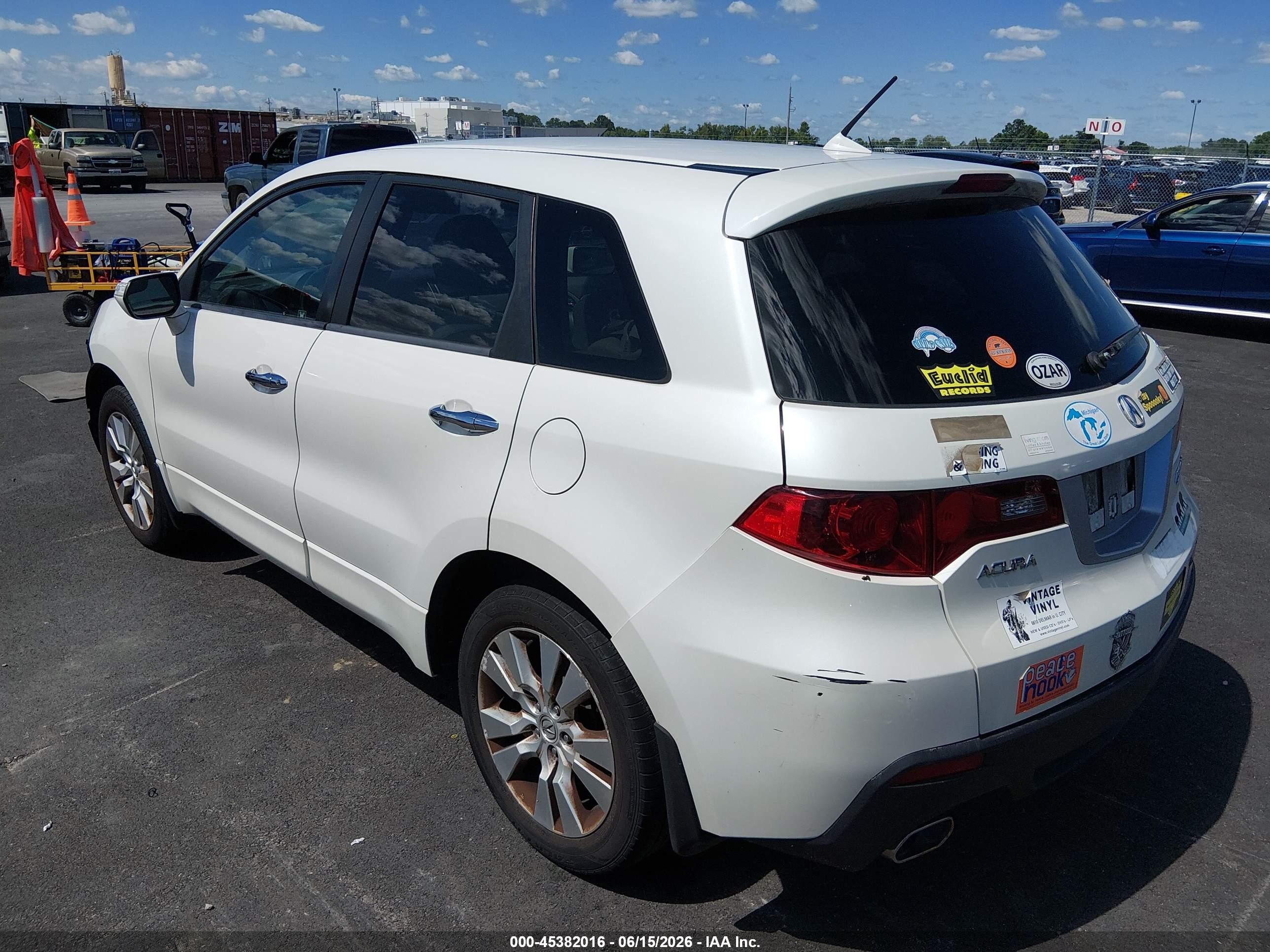 2011 Acura Rdx   White vin: 5J8TB2H2XBA002524