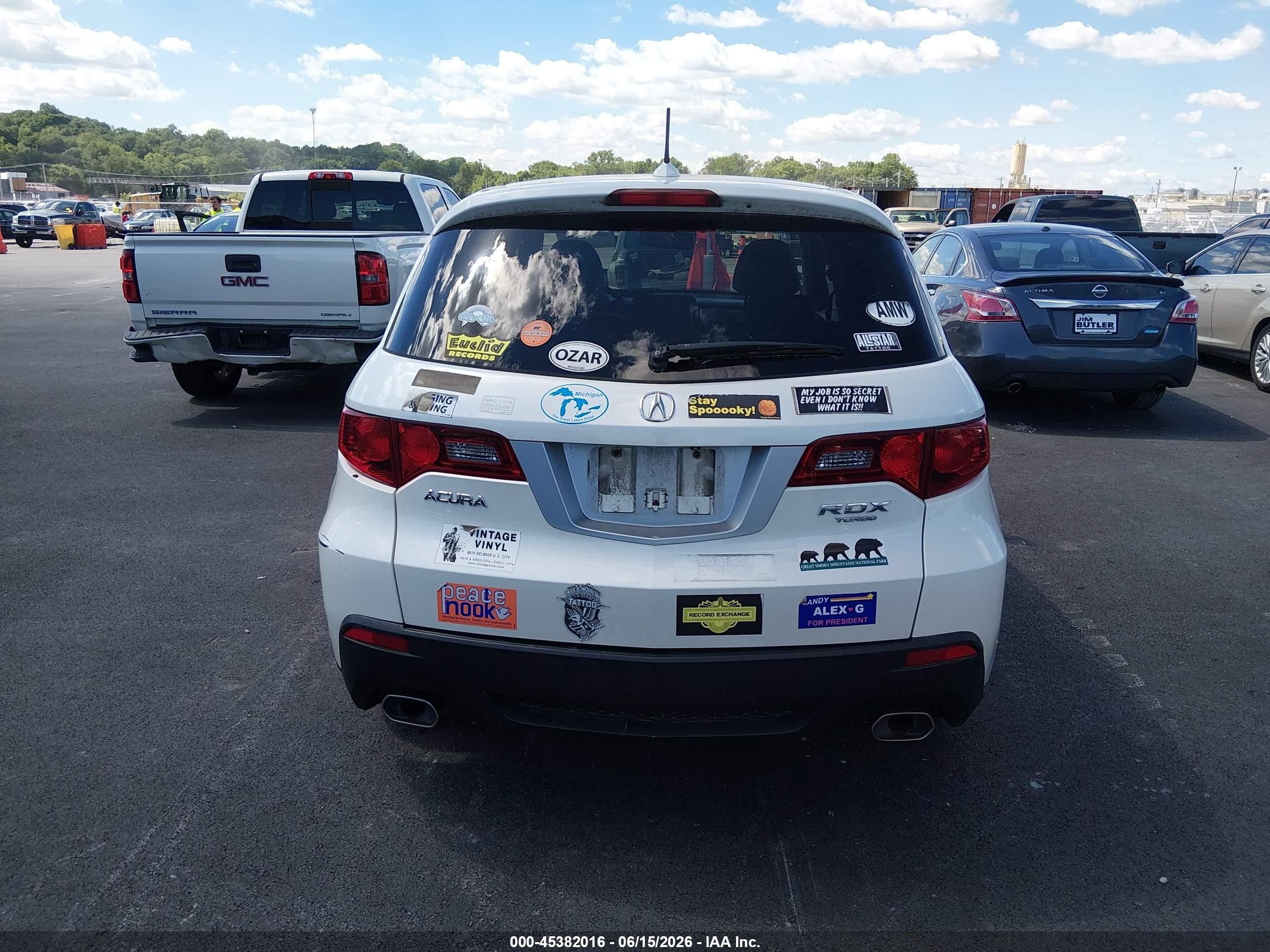2011 Acura Rdx   White vin: 5J8TB2H2XBA002524