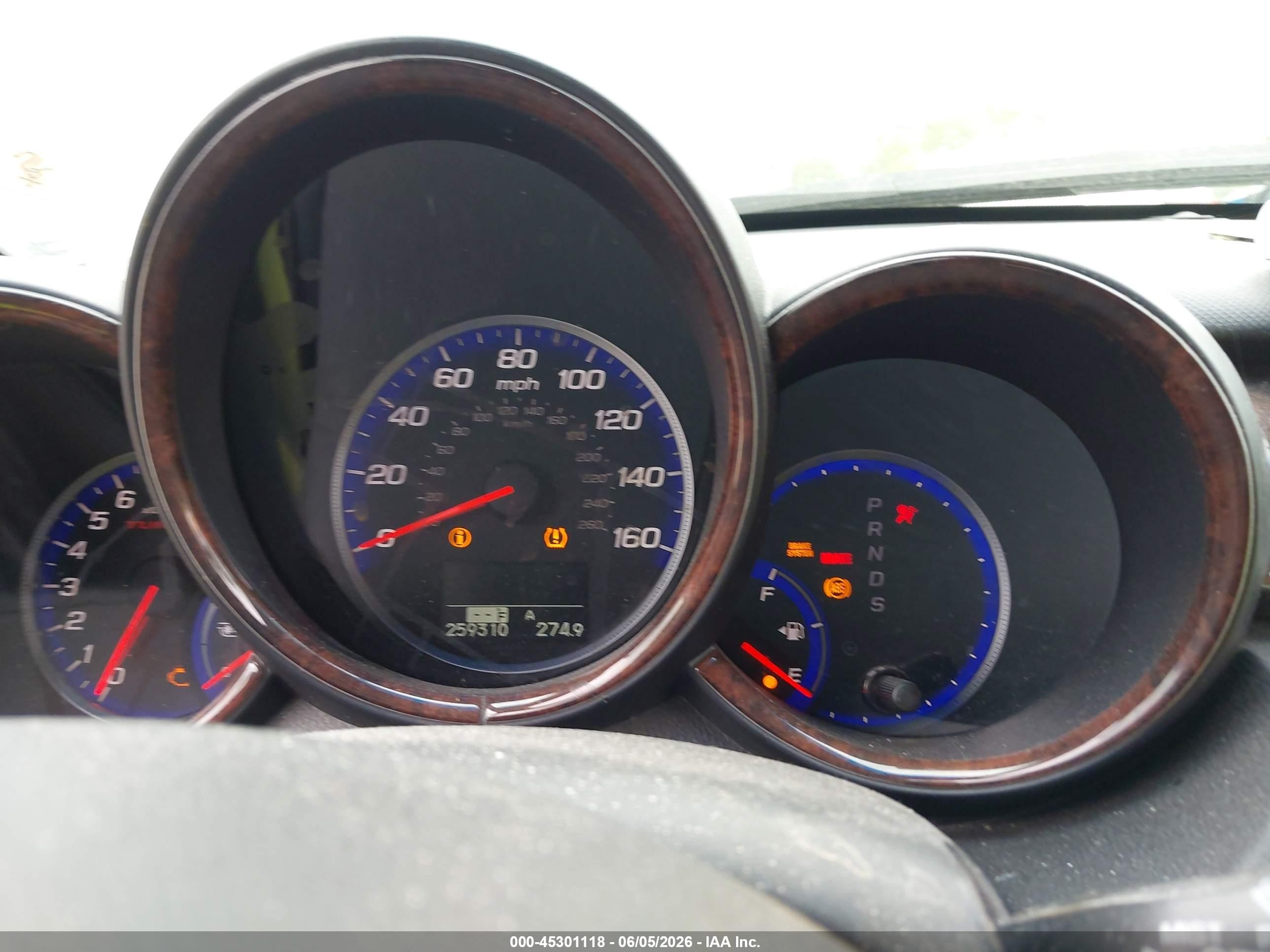 2011 Acura Rdx   Серебряный vin: 5J8TB2H2XBA003432