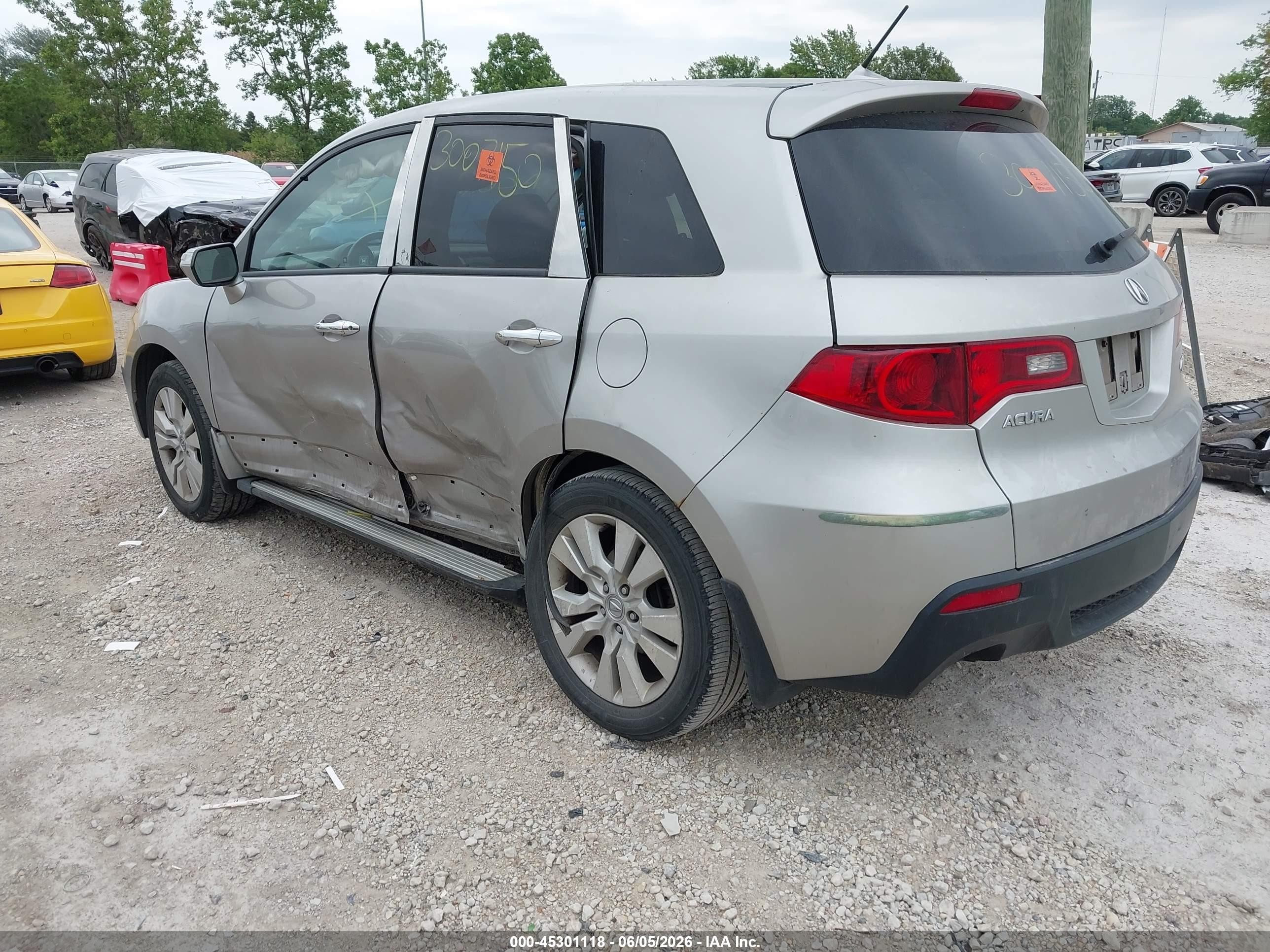 2011 Acura Rdx   Серебряный vin: 5J8TB2H2XBA003432