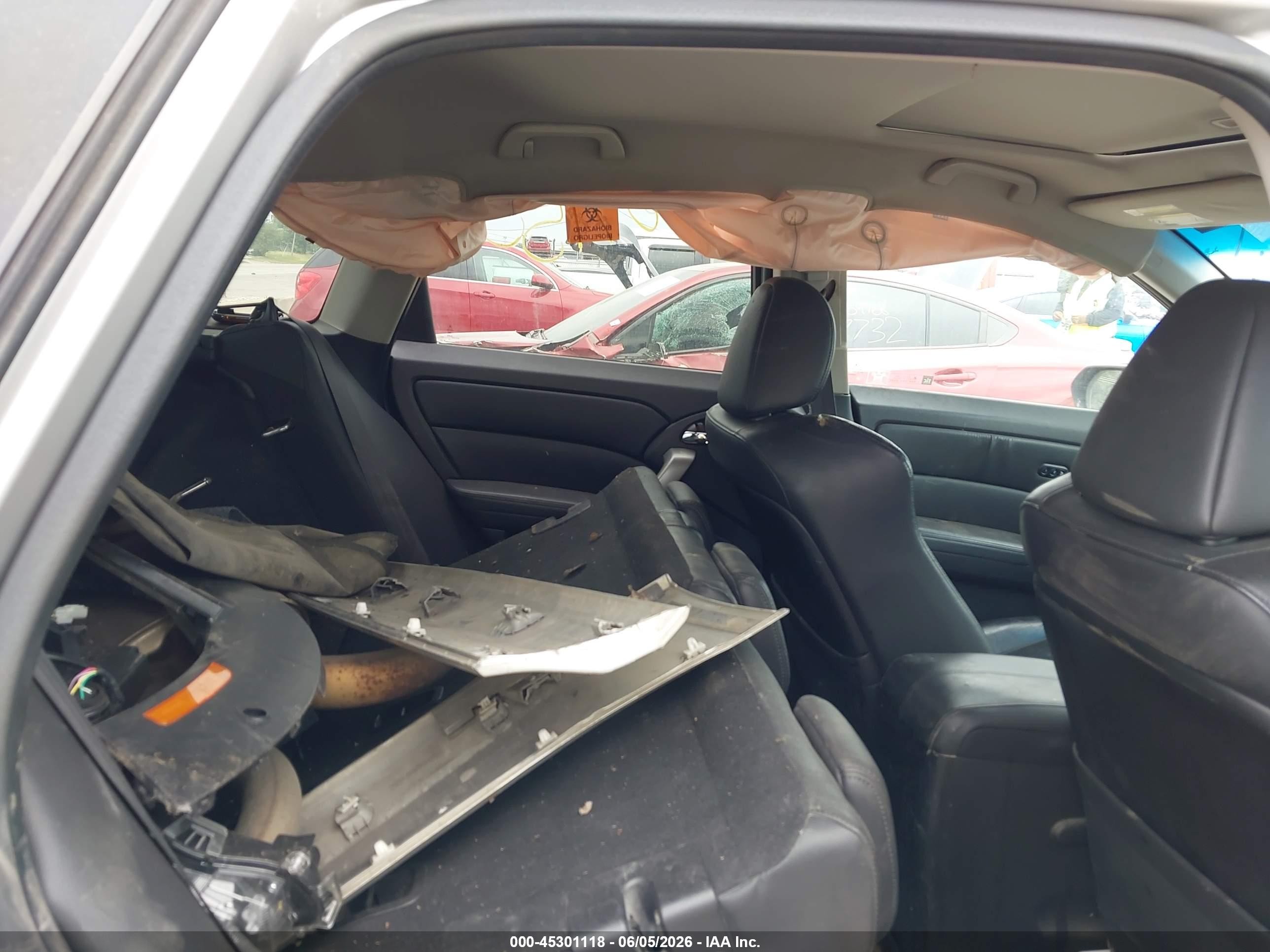 2011 Acura Rdx   Серебряный vin: 5J8TB2H2XBA003432