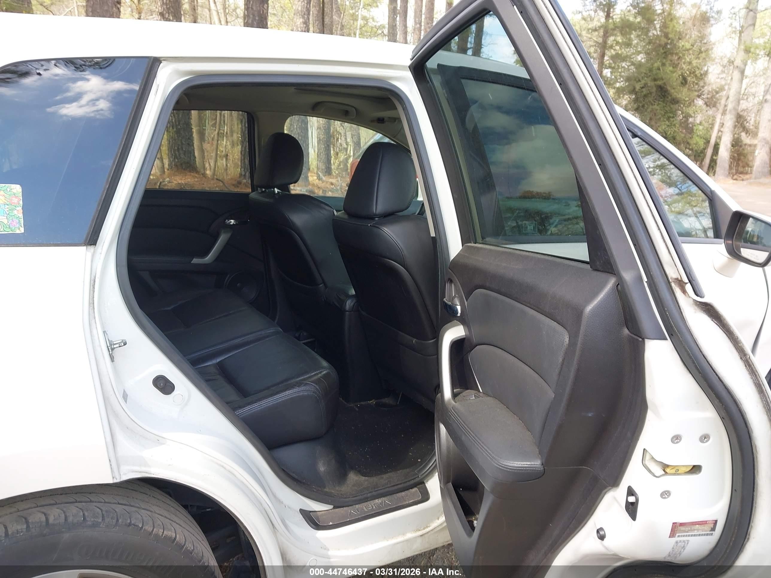 2010 Acura Rdx   White vin: 5J8TB2H50AA004839