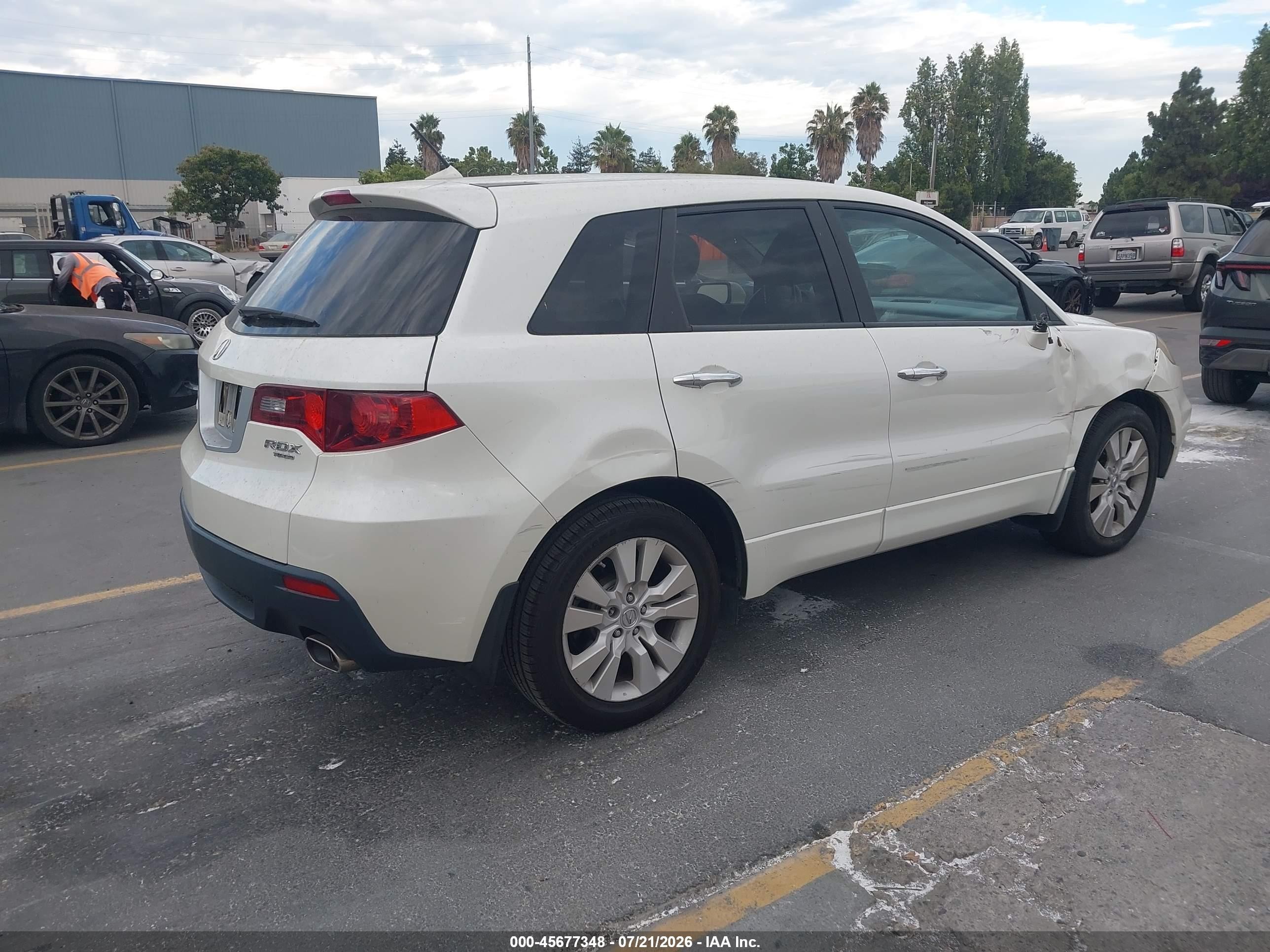 2011 Acura Rdx   Белый vin: 5J8TB2H50BA002042