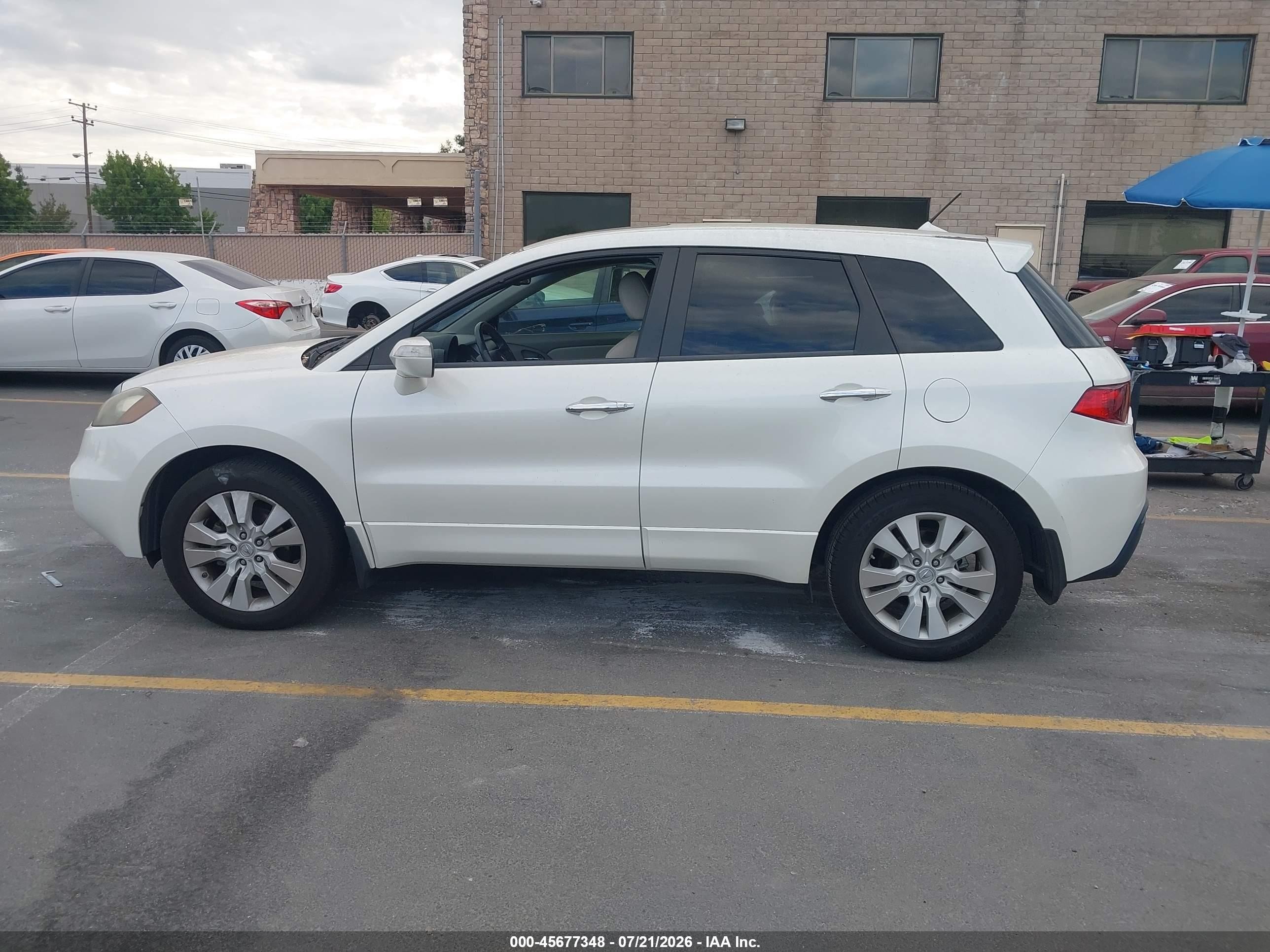 2011 Acura Rdx   Белый vin: 5J8TB2H50BA002042