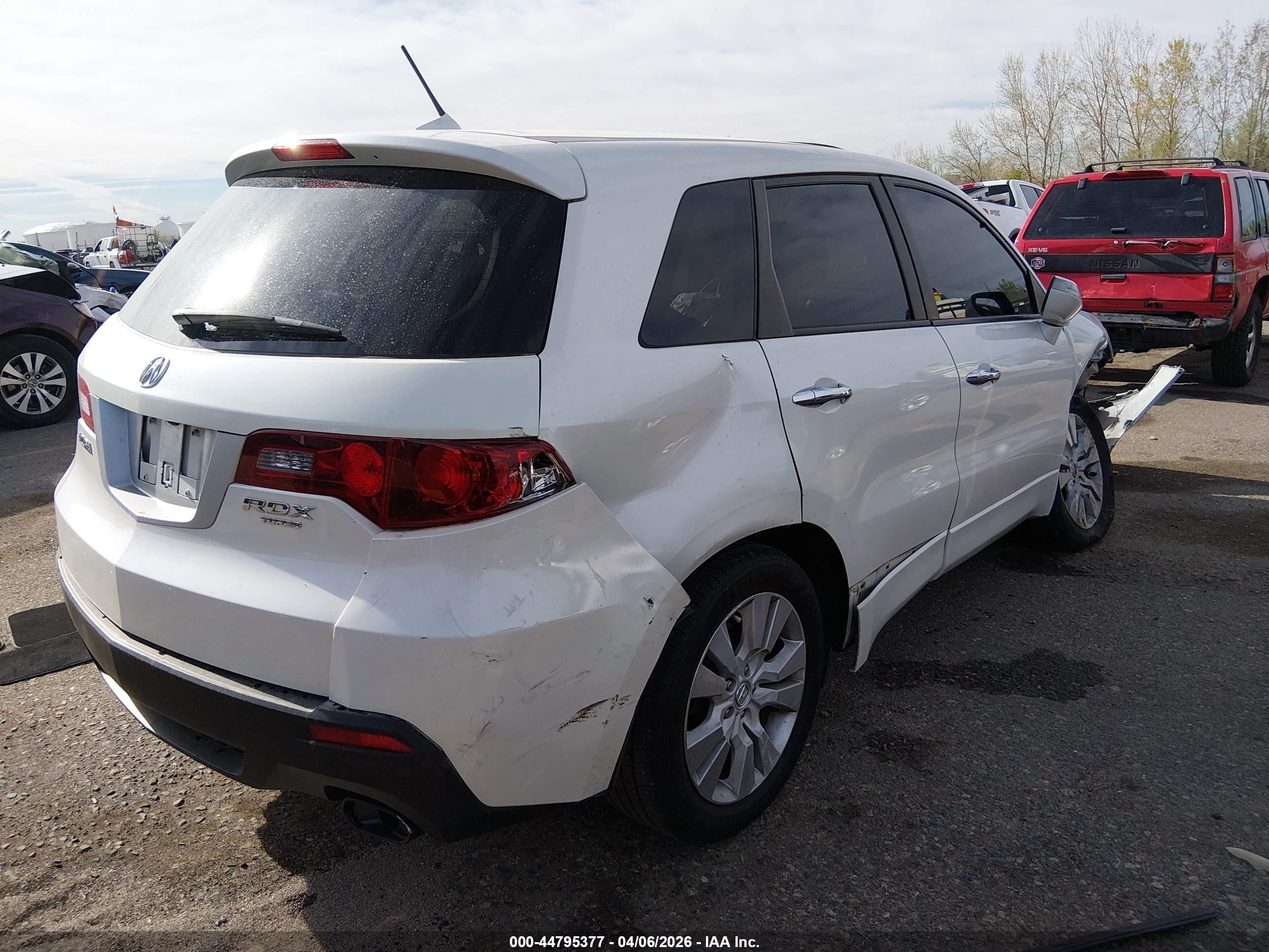 2010 Acura Rdx   White vin: 5J8TB2H52AA003725