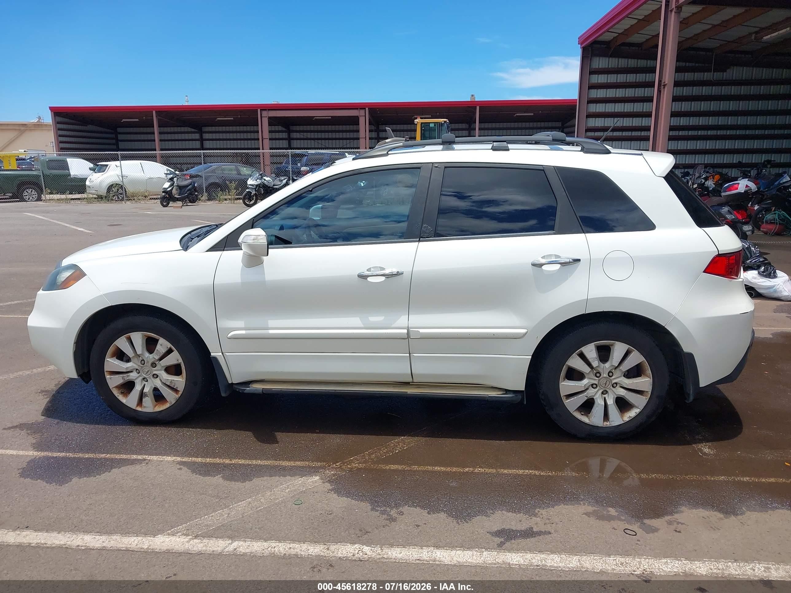 2011 Acura Rdx   White vin: 5J8TB2H54BA000360
