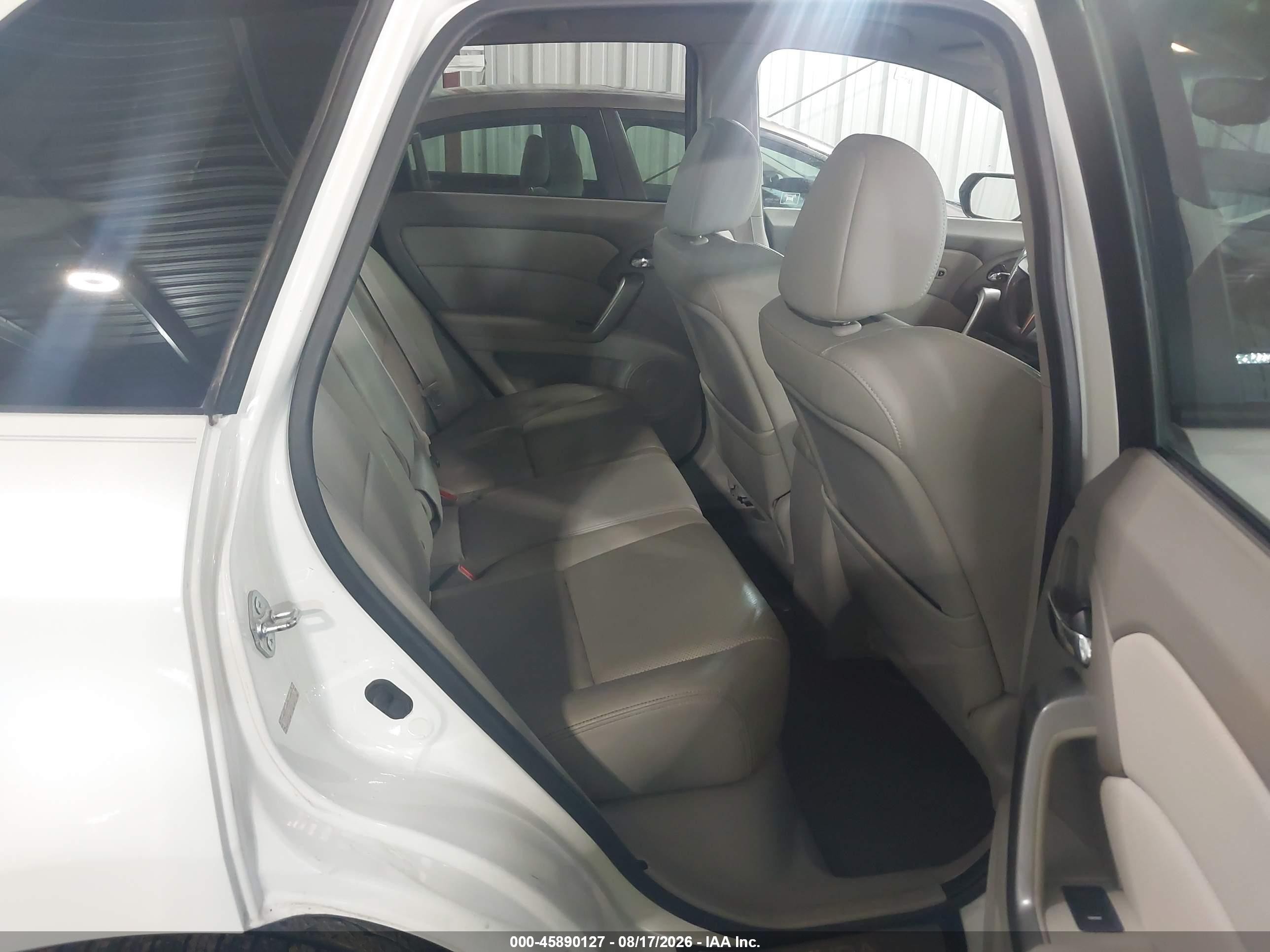 2011 Acura Rdx   White vin: 5J8TB2H57BA002488