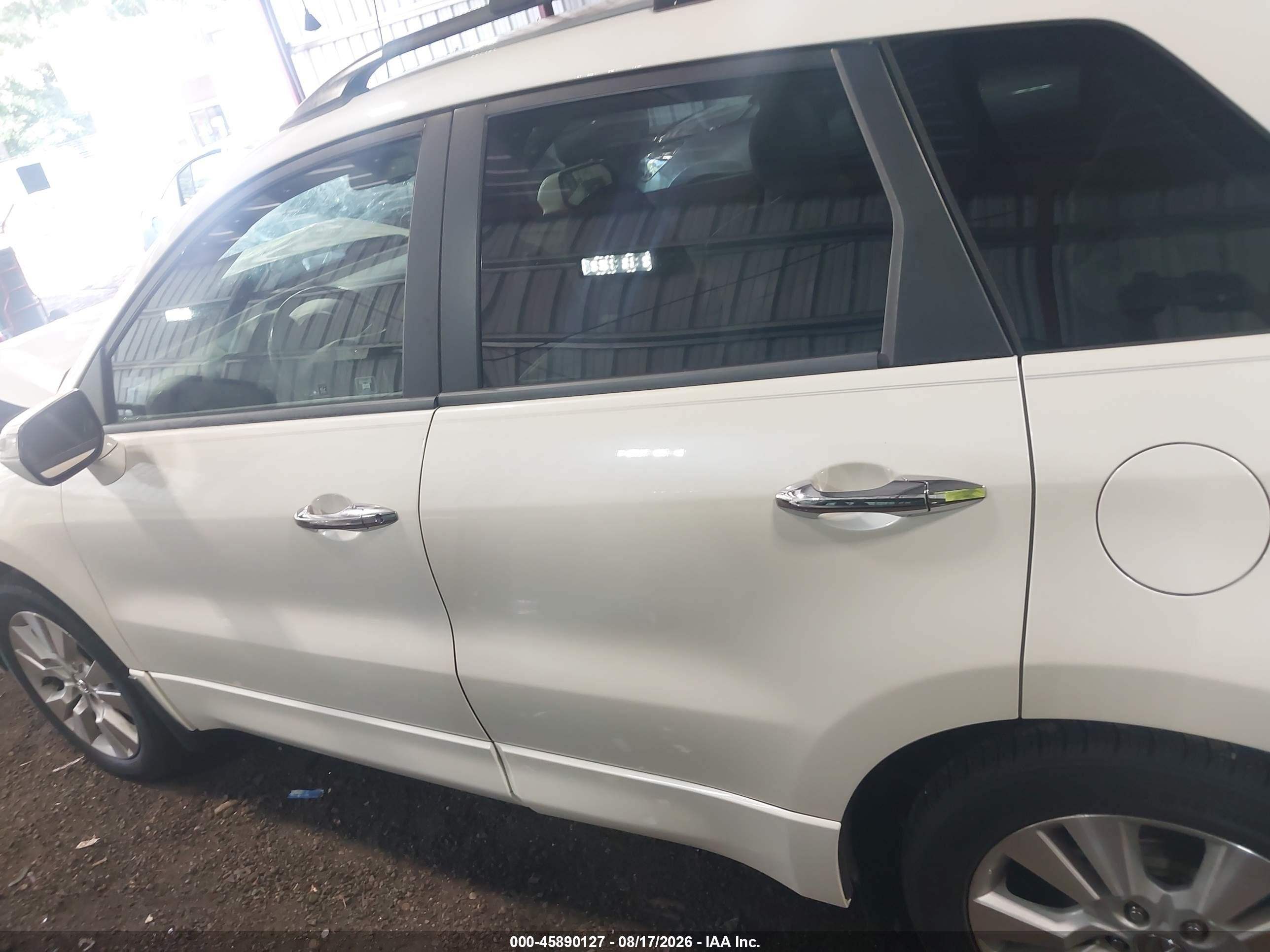 2011 Acura Rdx   White vin: 5J8TB2H57BA002488