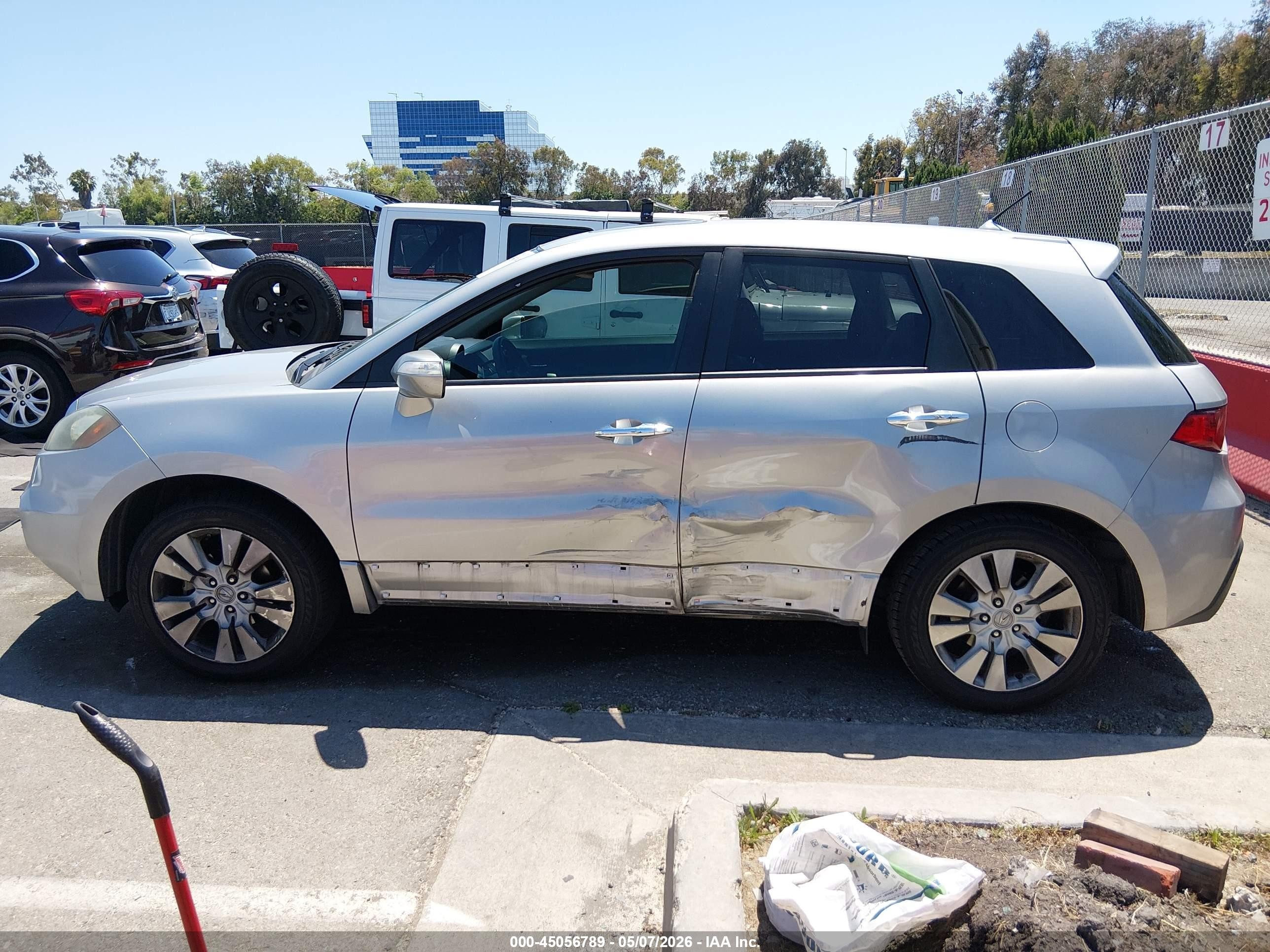 2011 Acura Rdx   Silver vin: 5J8TB2H57BA006895