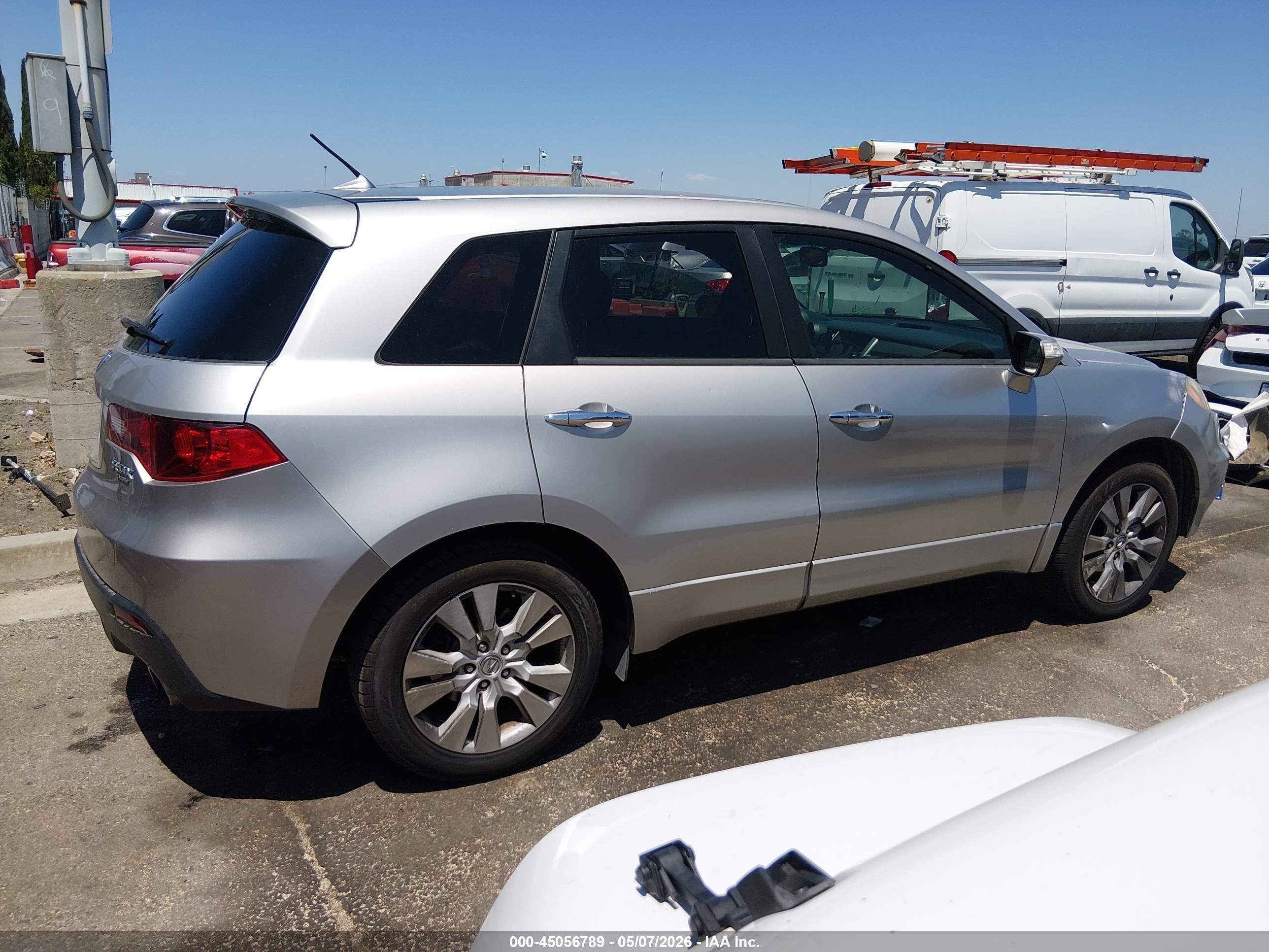 2011 Acura Rdx   Silver vin: 5J8TB2H57BA006895