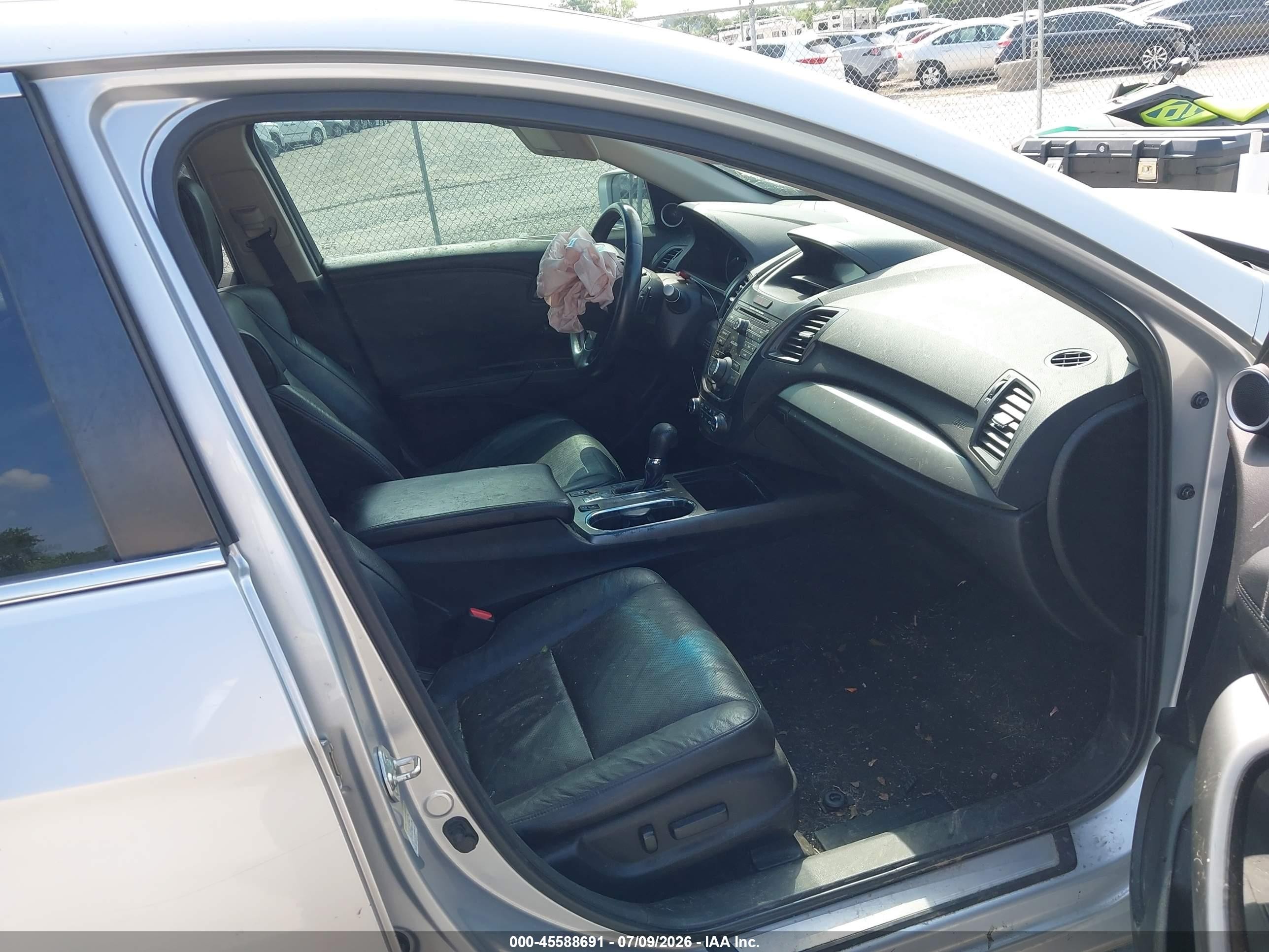 2013 Acura Rdx   Silver vin: 5J8TB3H31DL006175