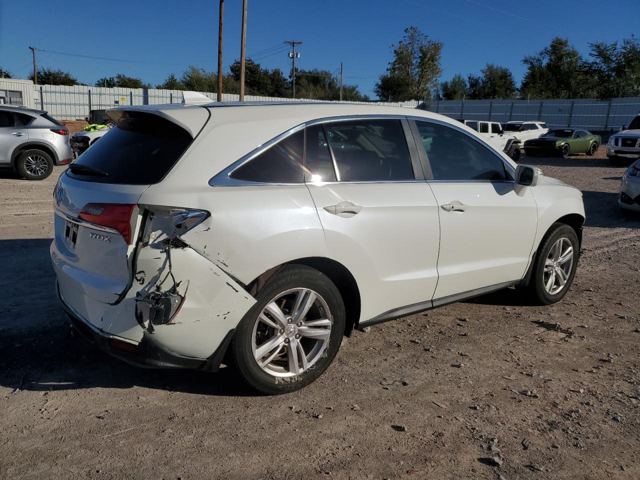 2015 Acura Rdx  White vin: 5J8TB3H31FL008530