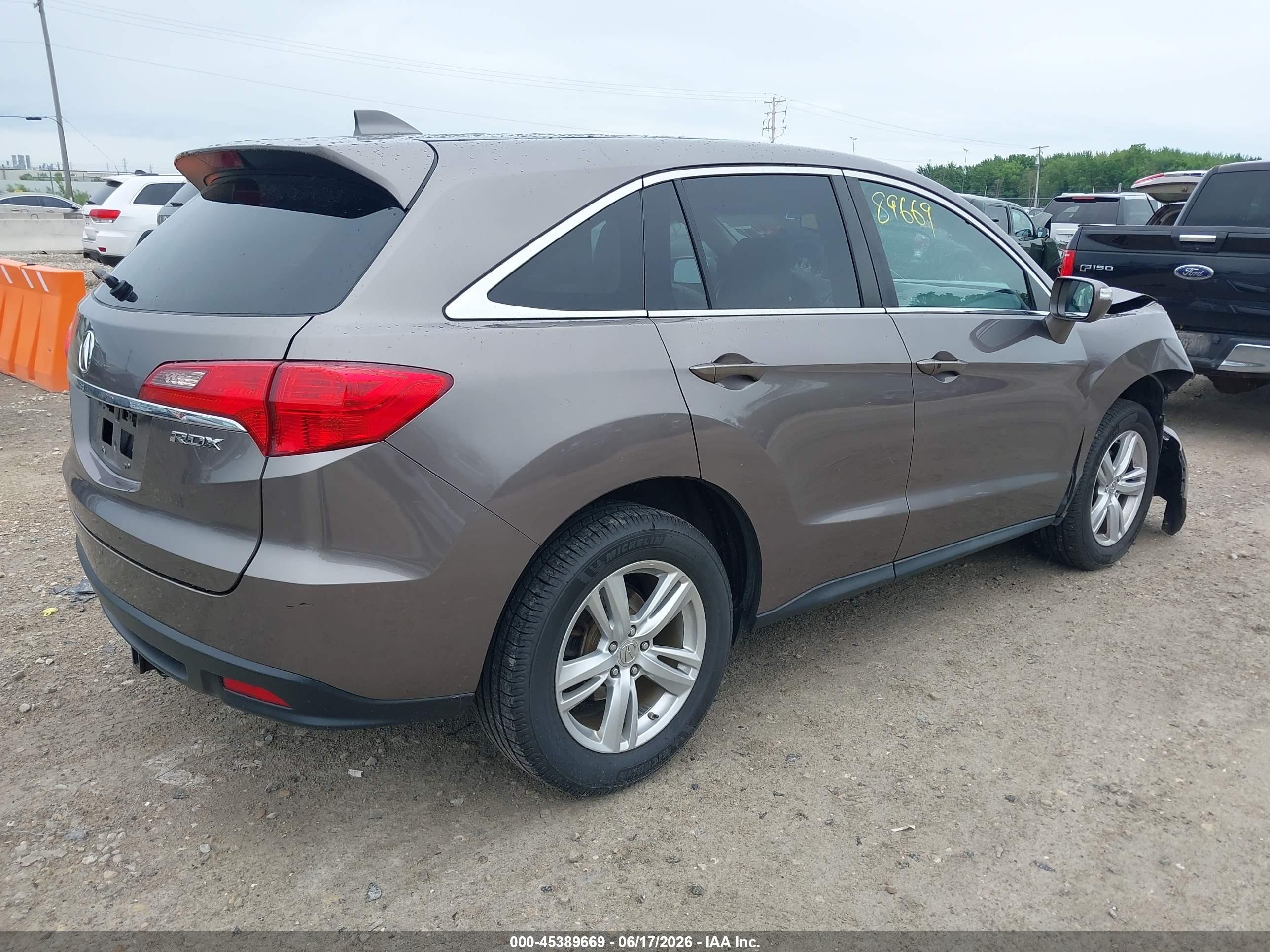 2013 Acura Rdx   Brown vin: 5J8TB3H32DL015337