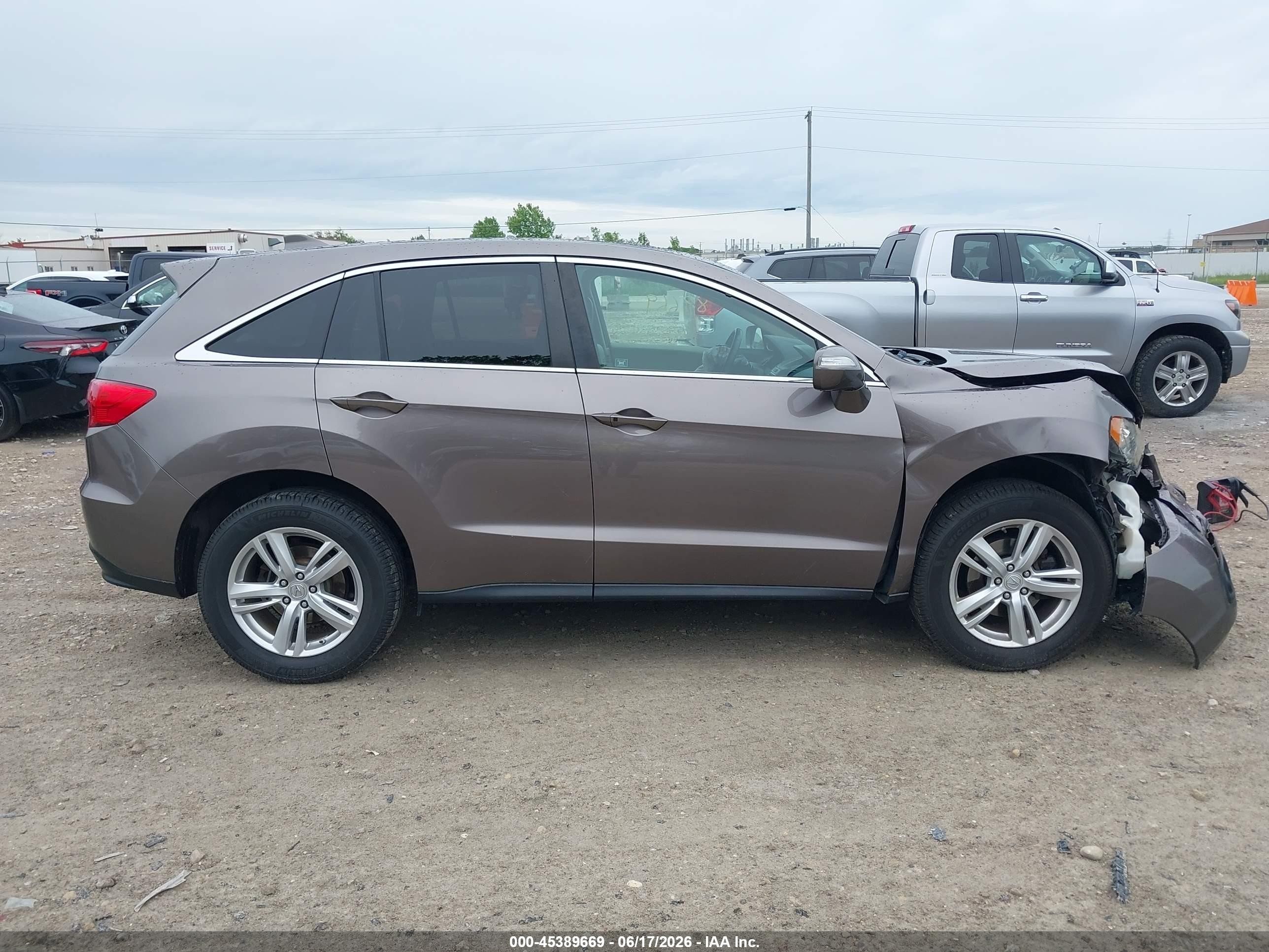2013 Acura Rdx   Brown vin: 5J8TB3H32DL015337