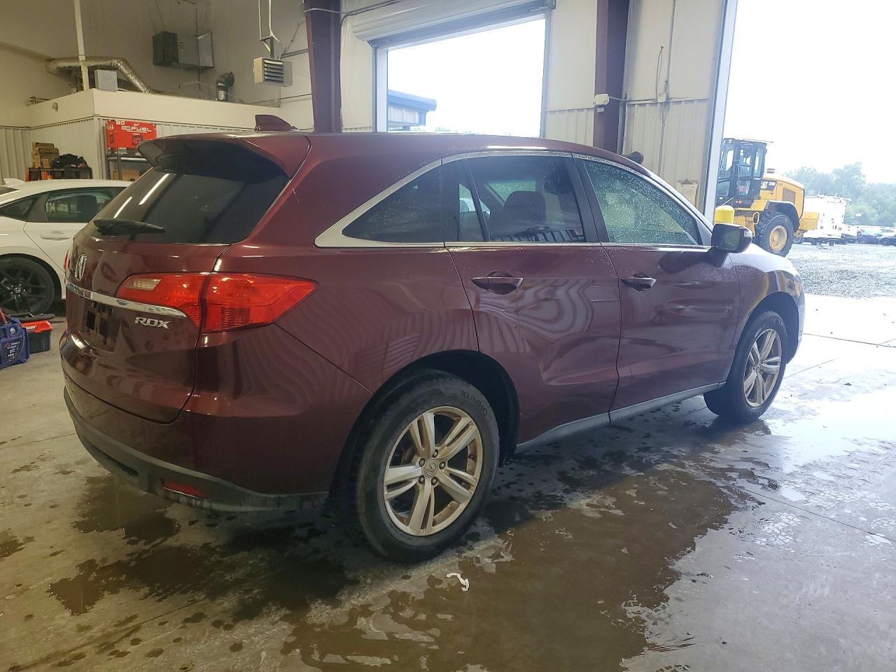 2015 Acura Rdx Burgundy vin: 5J8TB3H32FL018502