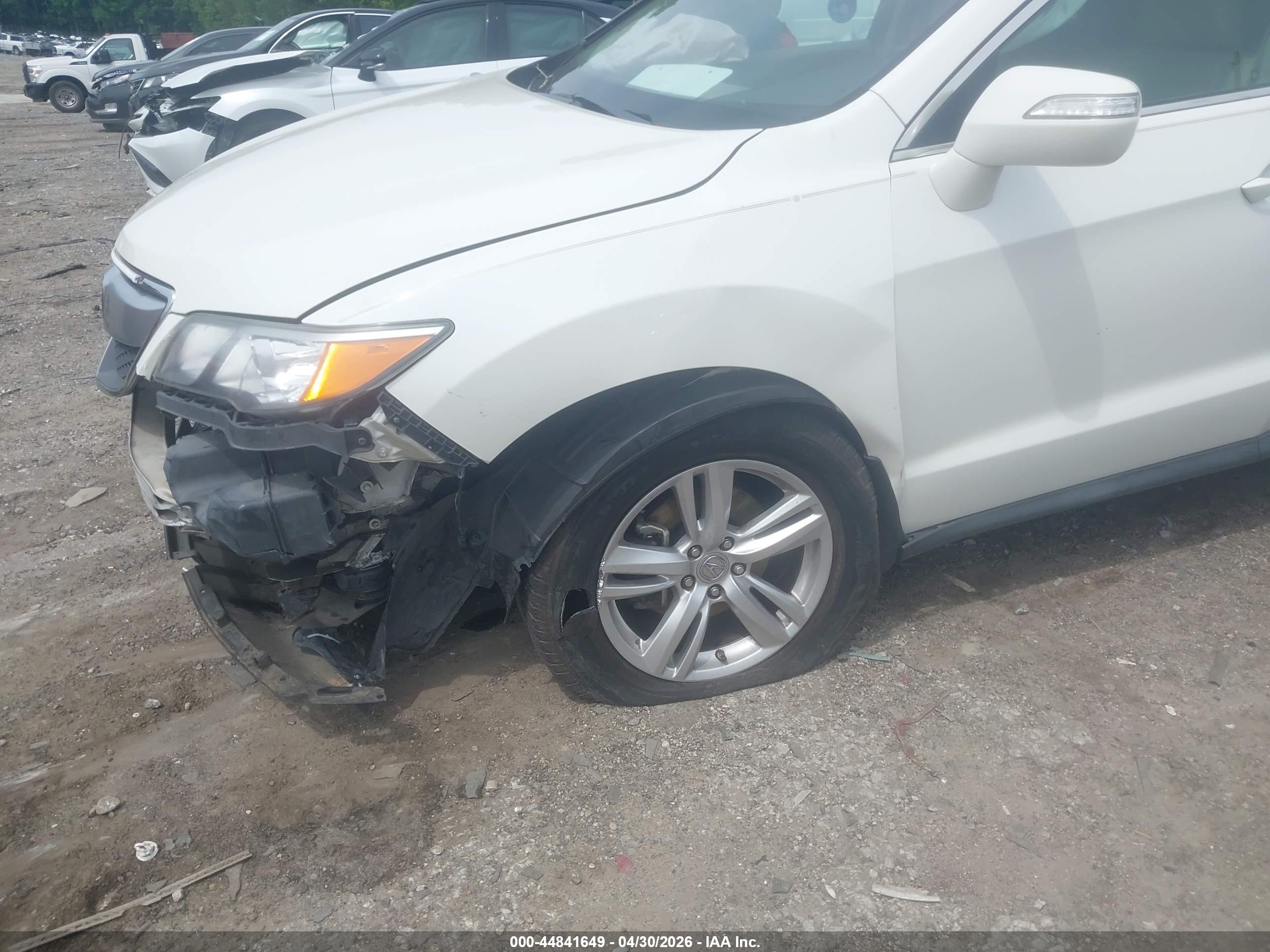 2014 Acura Rdx   White vin: 5J8TB3H36EL000809