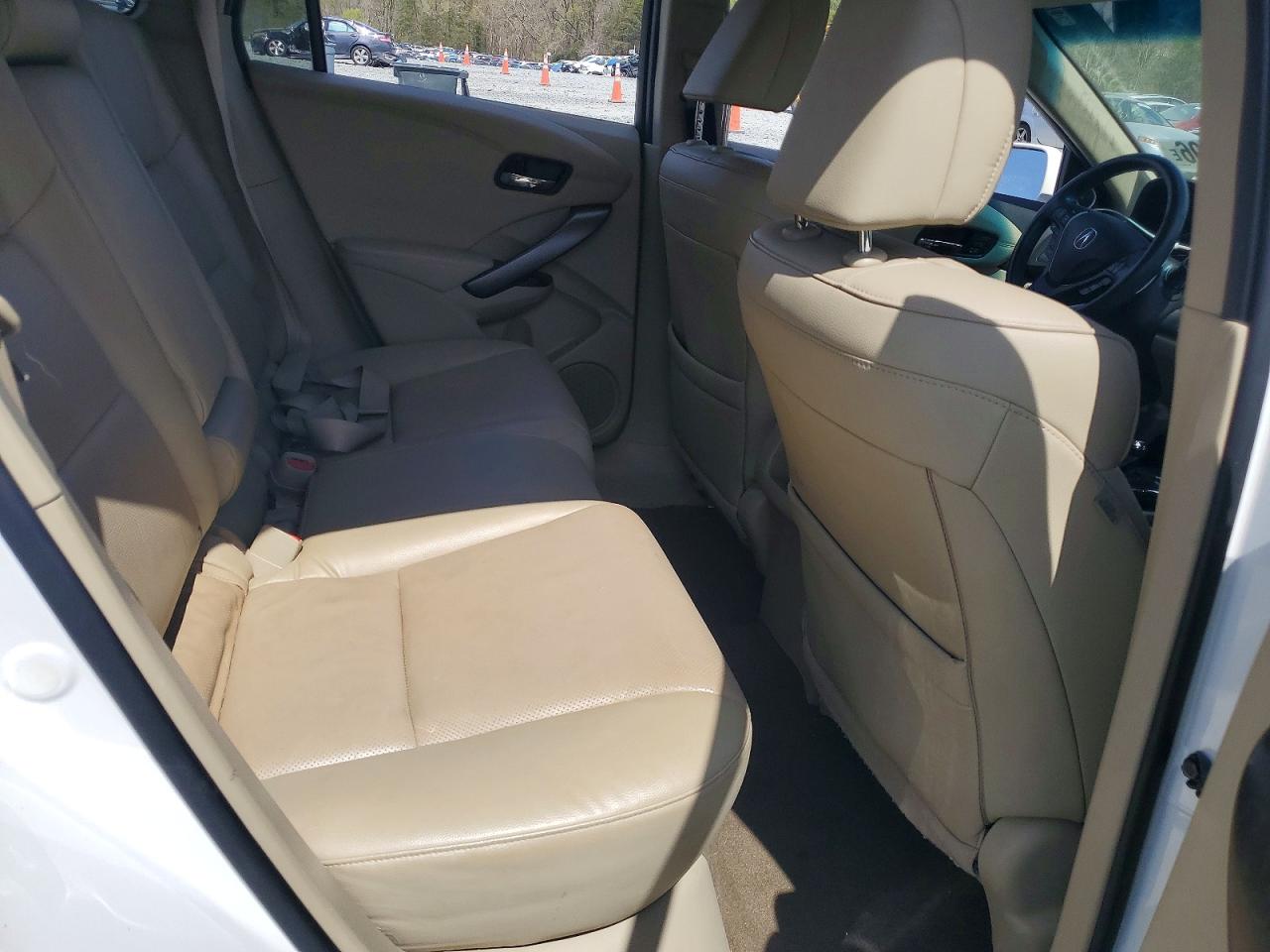 2015 Acura Rdx White vin: 5J8TB3H37FL018527