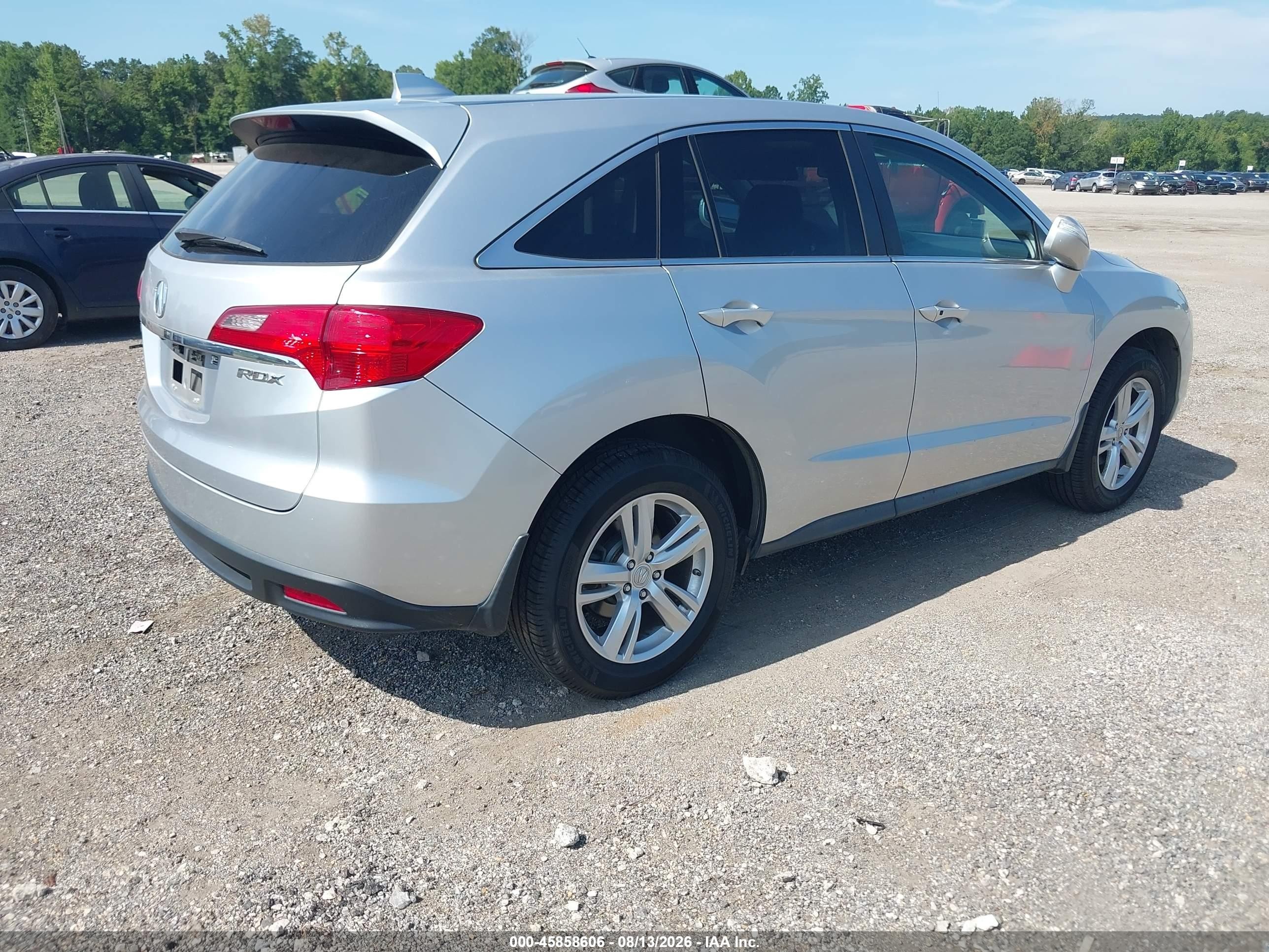 2014 Acura Rdx   Silver vin: 5J8TB3H39EL004658