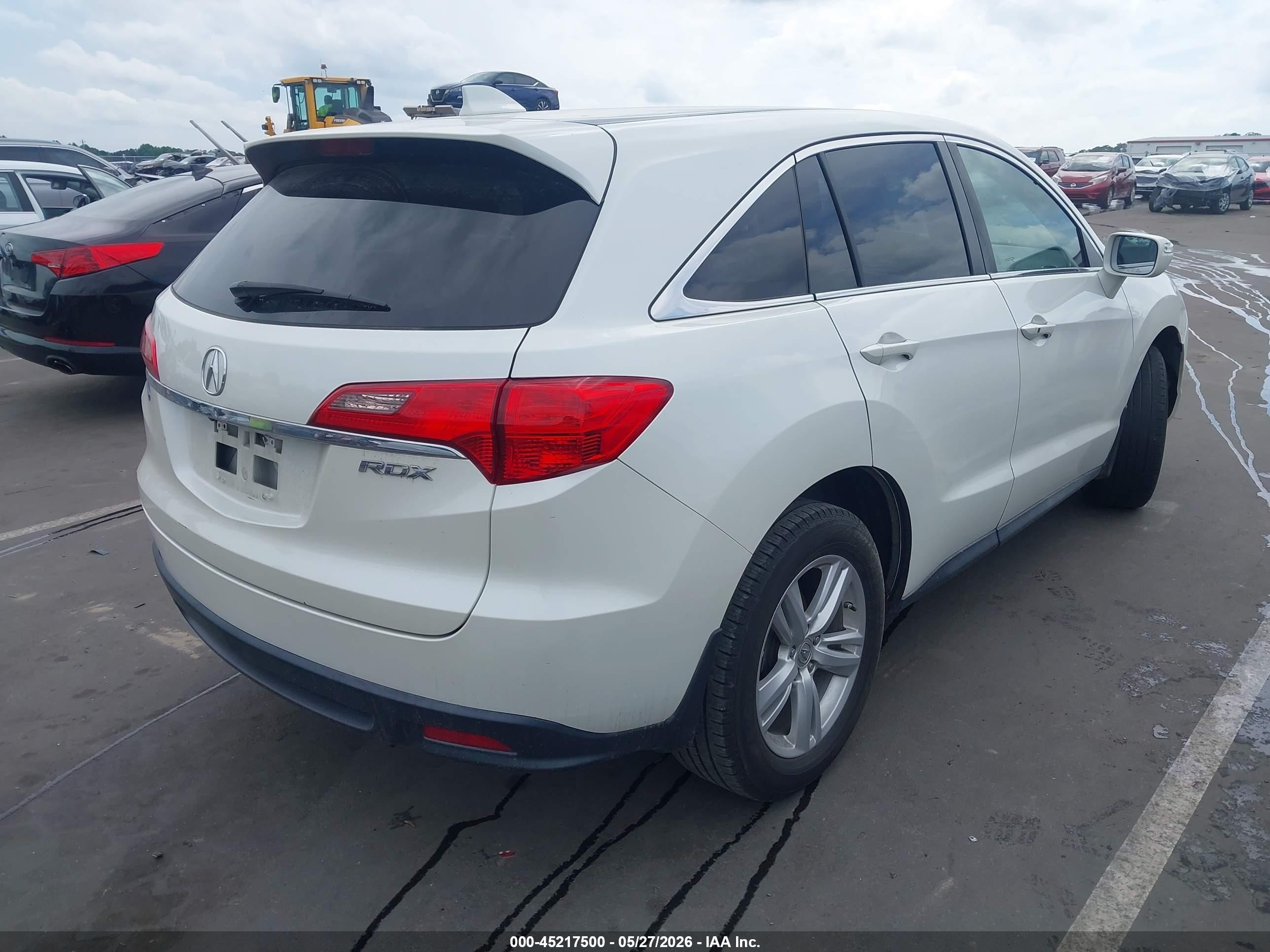 2013 Acura Rdx   Белый vin: 5J8TB3H51DL010888