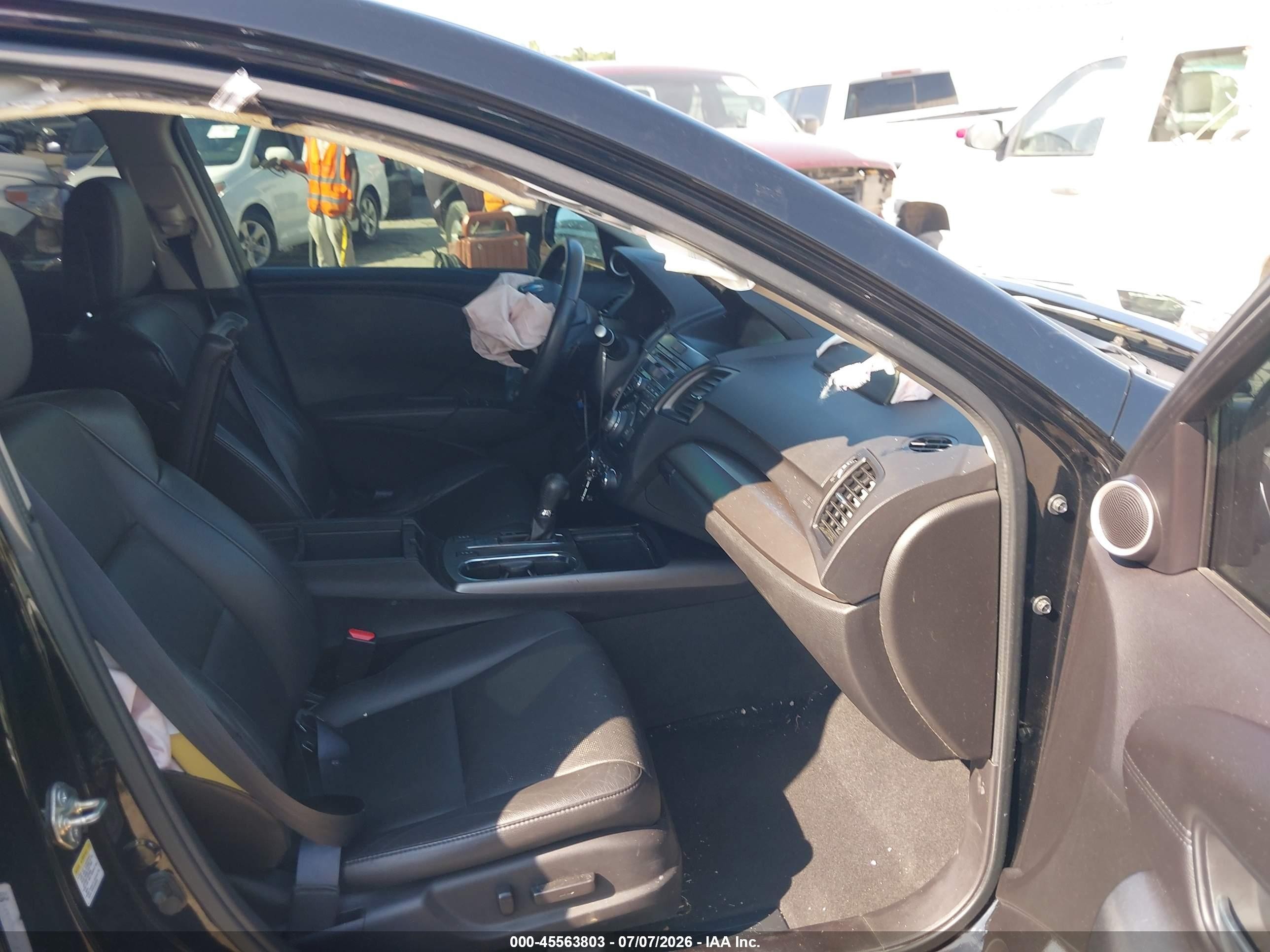 2015 Acura Rdx   Black vin: 5J8TB3H52FL013141
