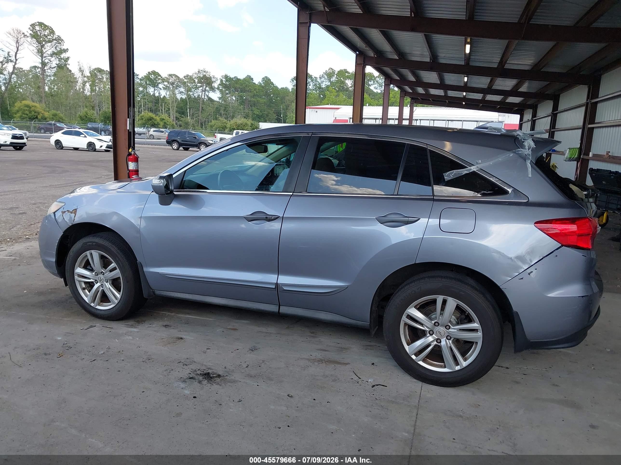 2013 Acura Rdx   Silver vin: 5J8TB3H53DL005787
