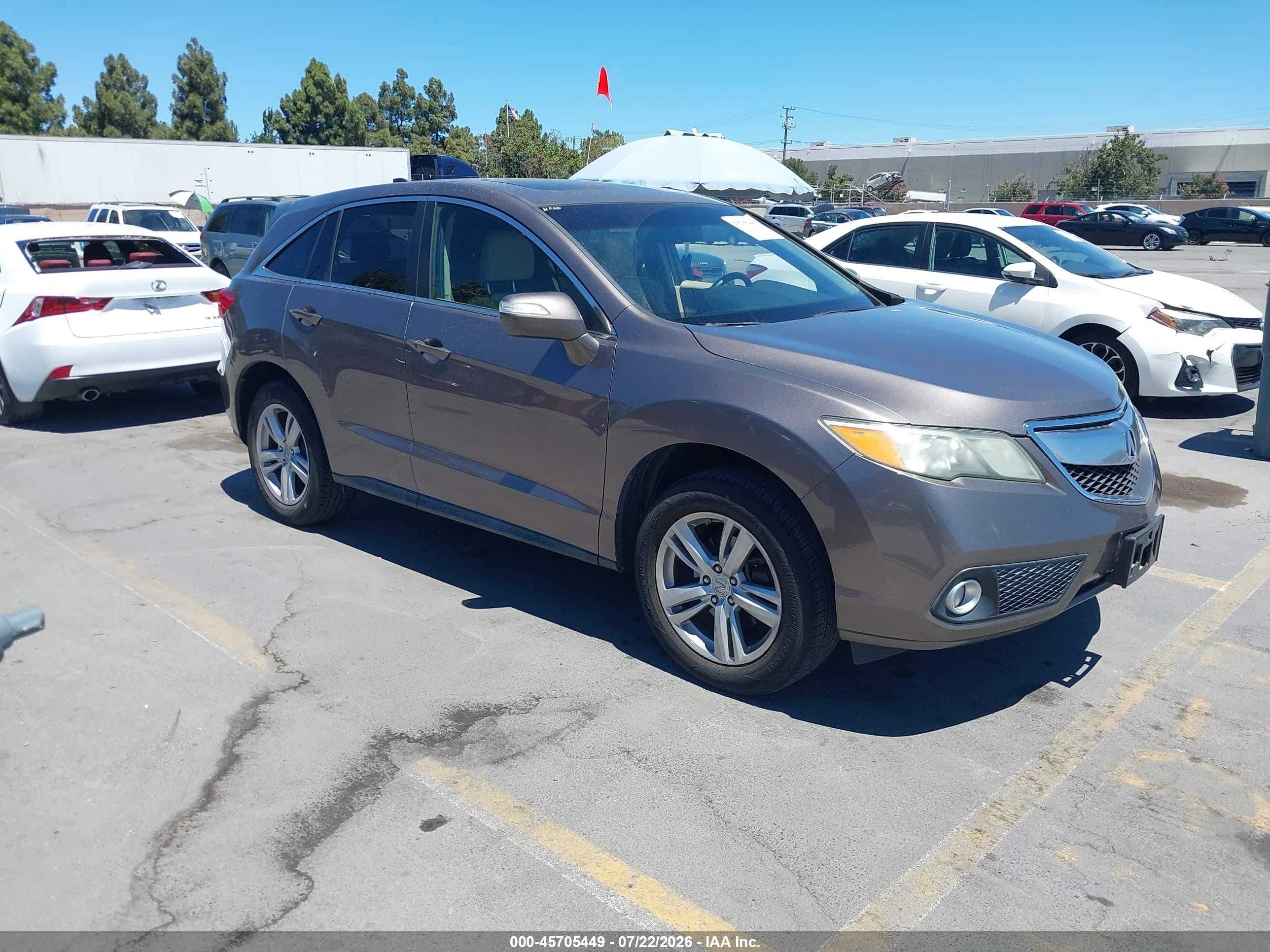 2013 Acura Rdx   Brown vin: 5J8TB3H53DL012741