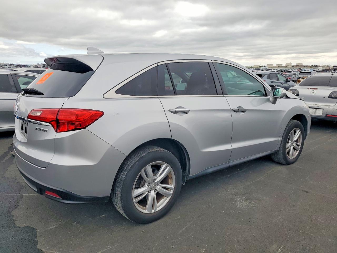 2015 Acura Rdx Technology Silver vin: 5J8TB3H53FL012032