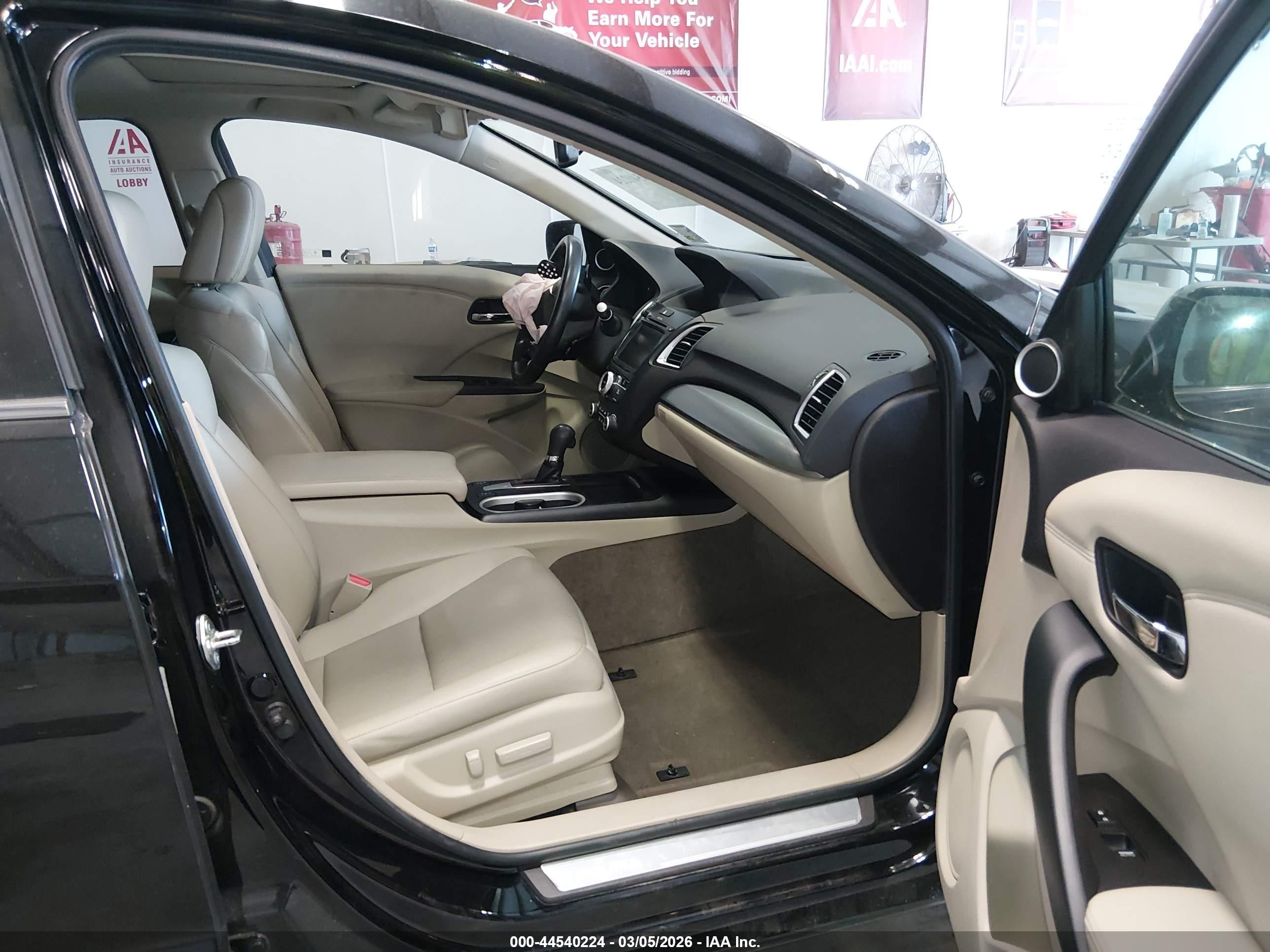 2017 Acura Rdx Technology   Acurawatch Plus Packages/w/technology Package Black vin: 5J8TB3H55HL004243
