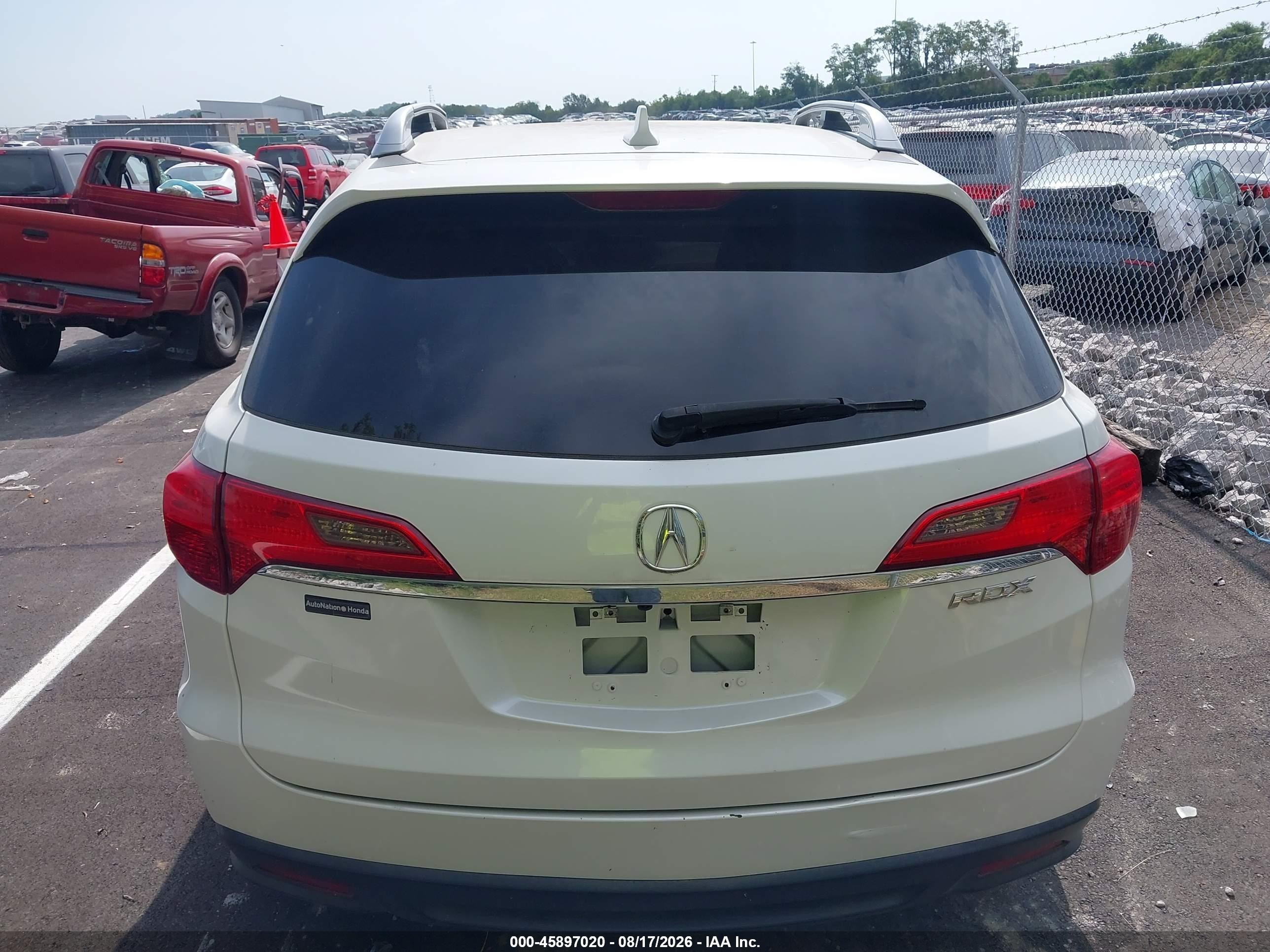 2013 Acura Rdx   Белый vin: 5J8TB3H57DL009065