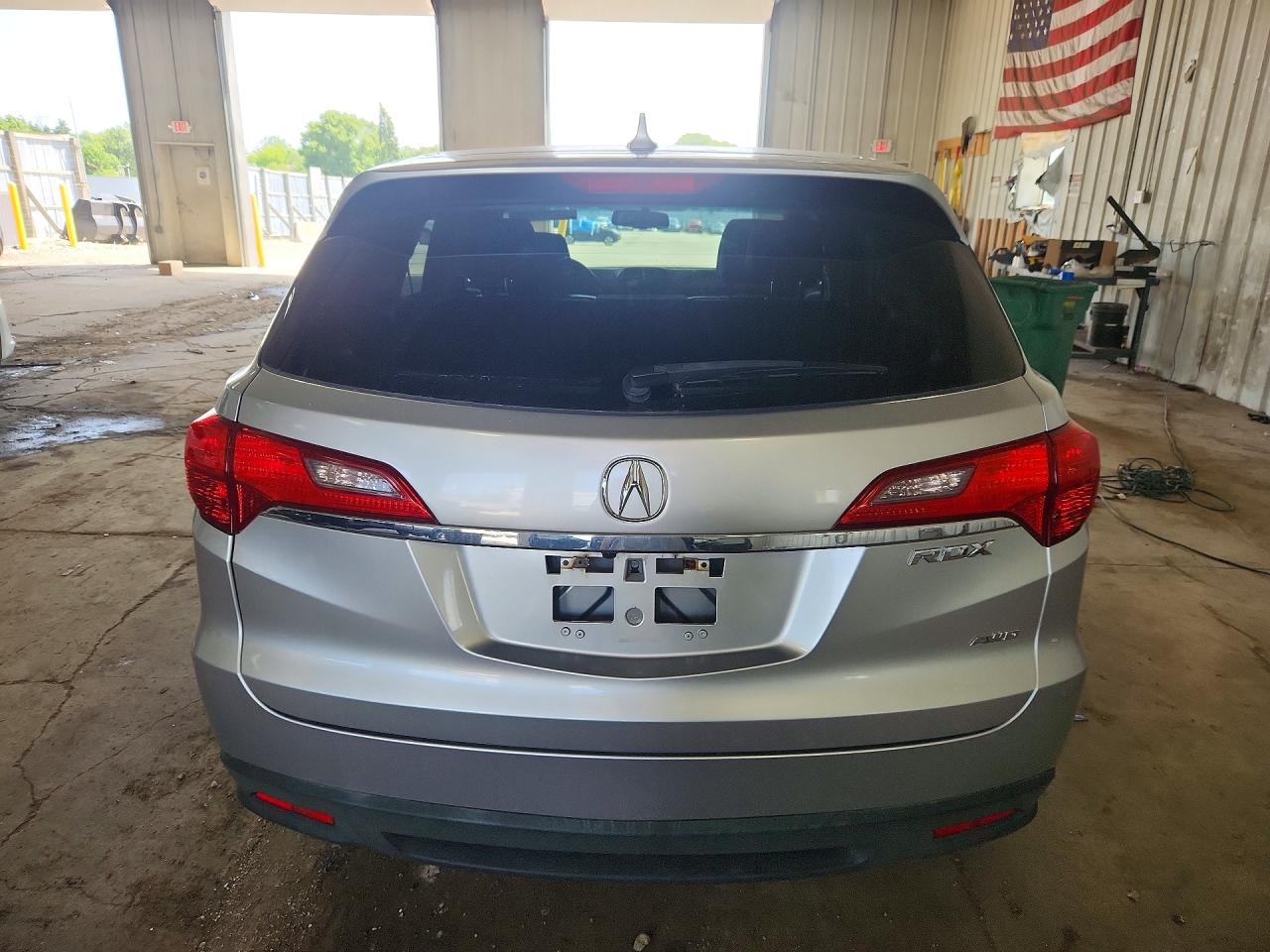 2015 Acura Rdx Серебряный vin: 5J8TB4H30FL010176