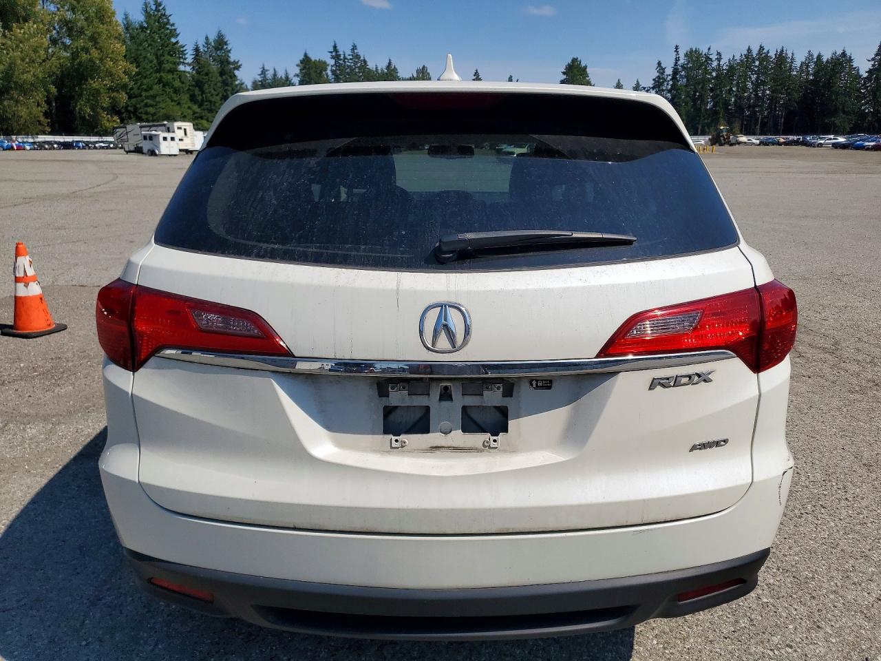 2015 Acura Rdx White vin: 5J8TB4H30FL014664