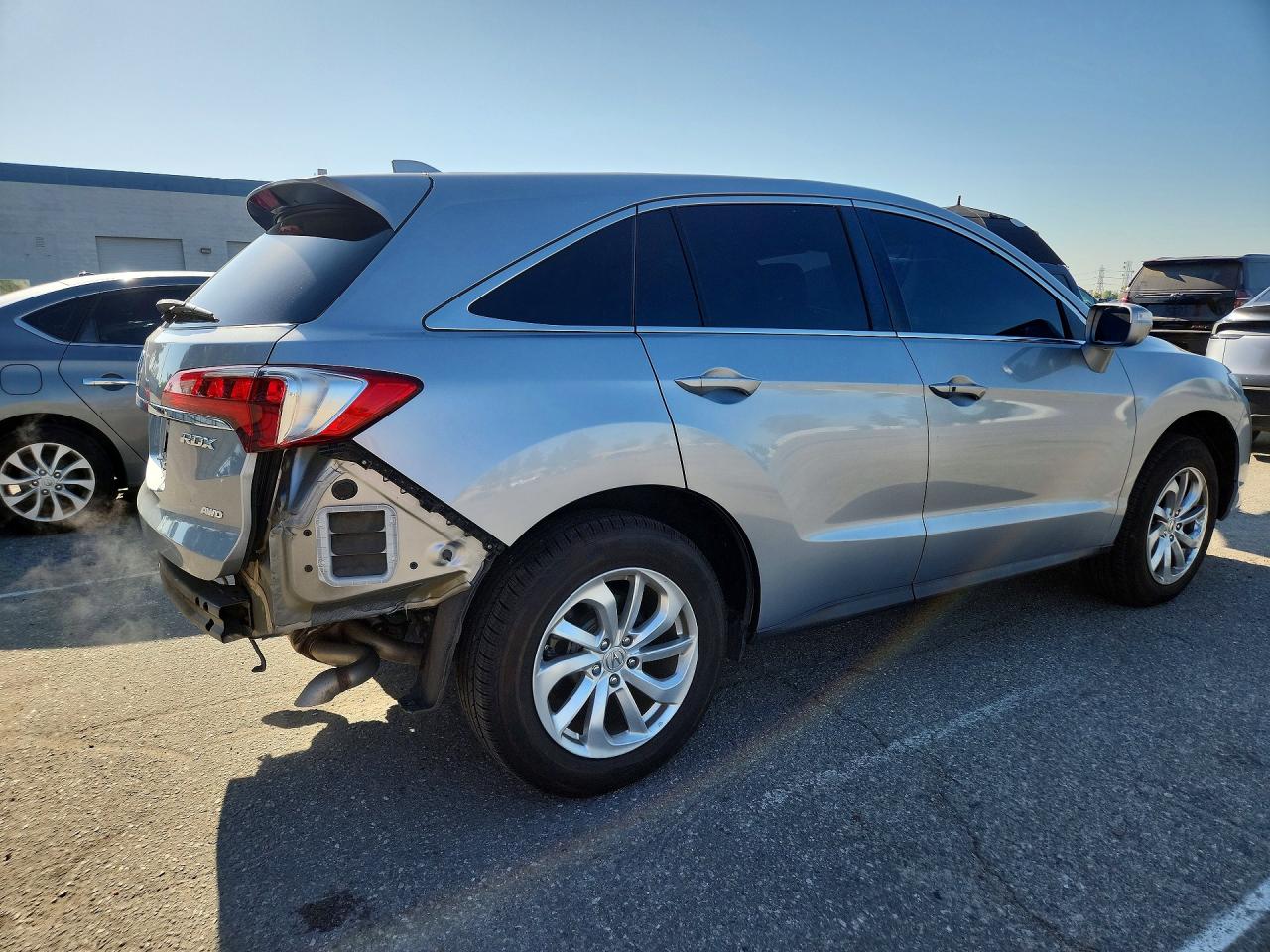 2018 Acura Rdx Серебряный vin: 5J8TB4H30JL024359