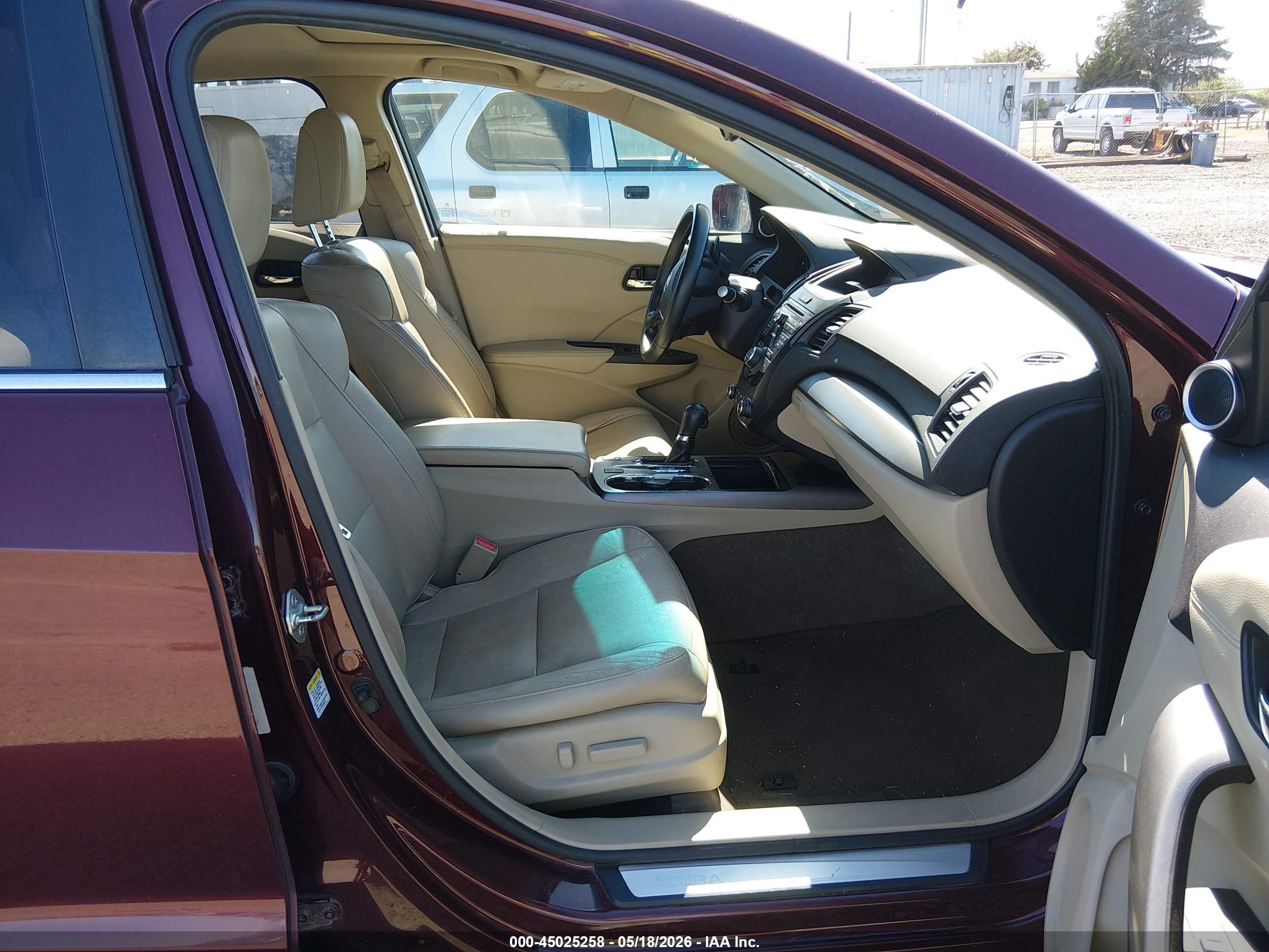 2014 Acura Rdx   Burgundy vin: 5J8TB4H36EL015591