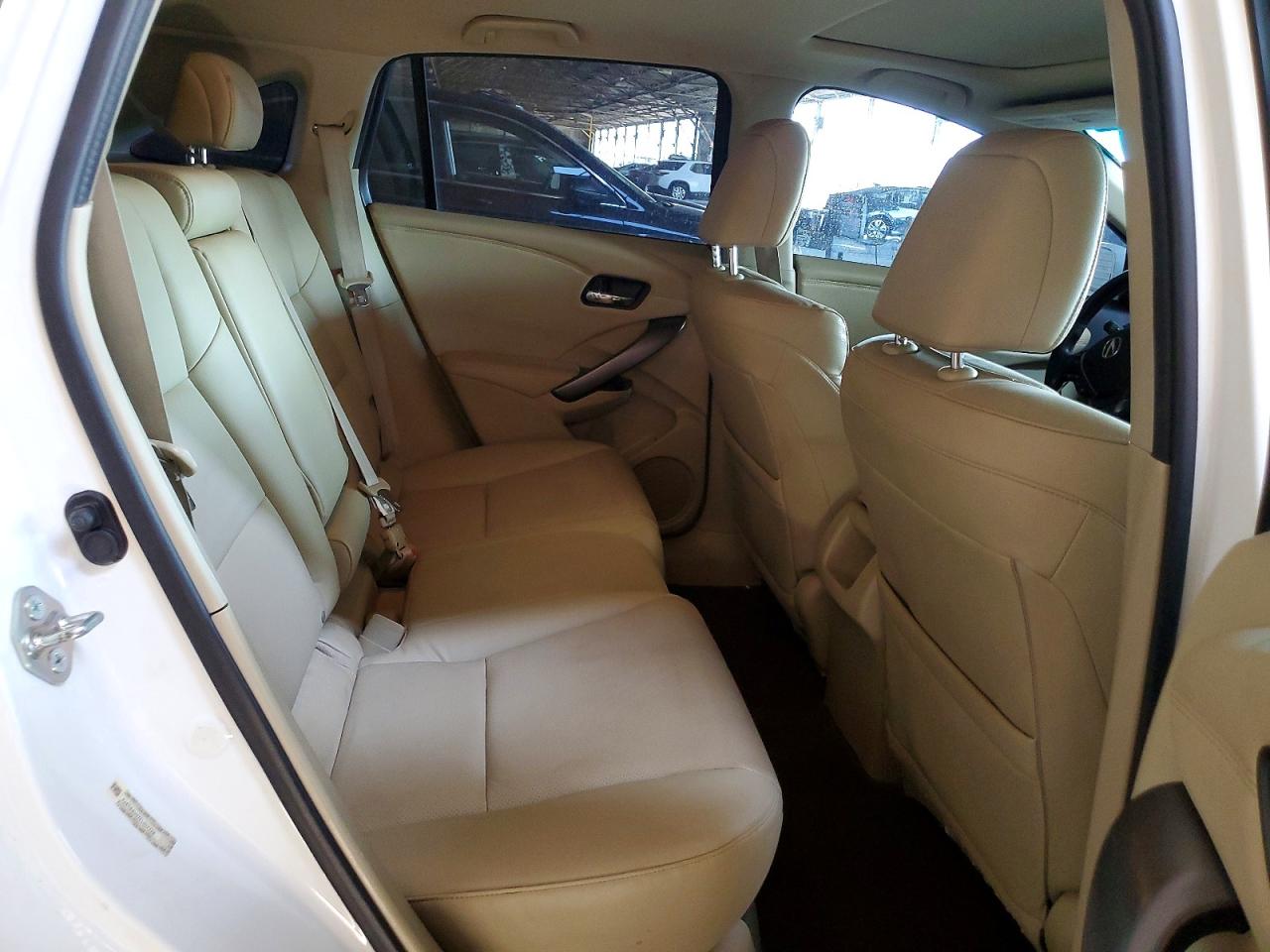 2015 Acura Rdx Белый vin: 5J8TB4H37FL017724