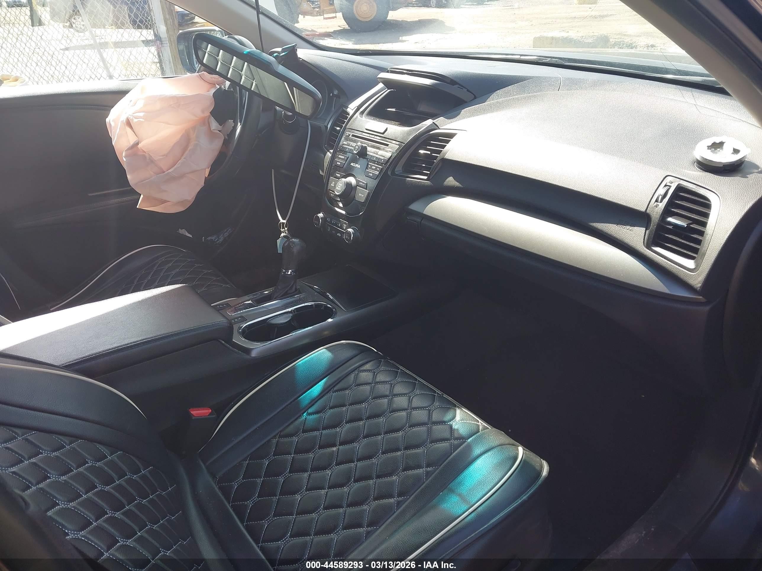 2014 Acura Rdx   Black vin: 5J8TB4H38EL018475
