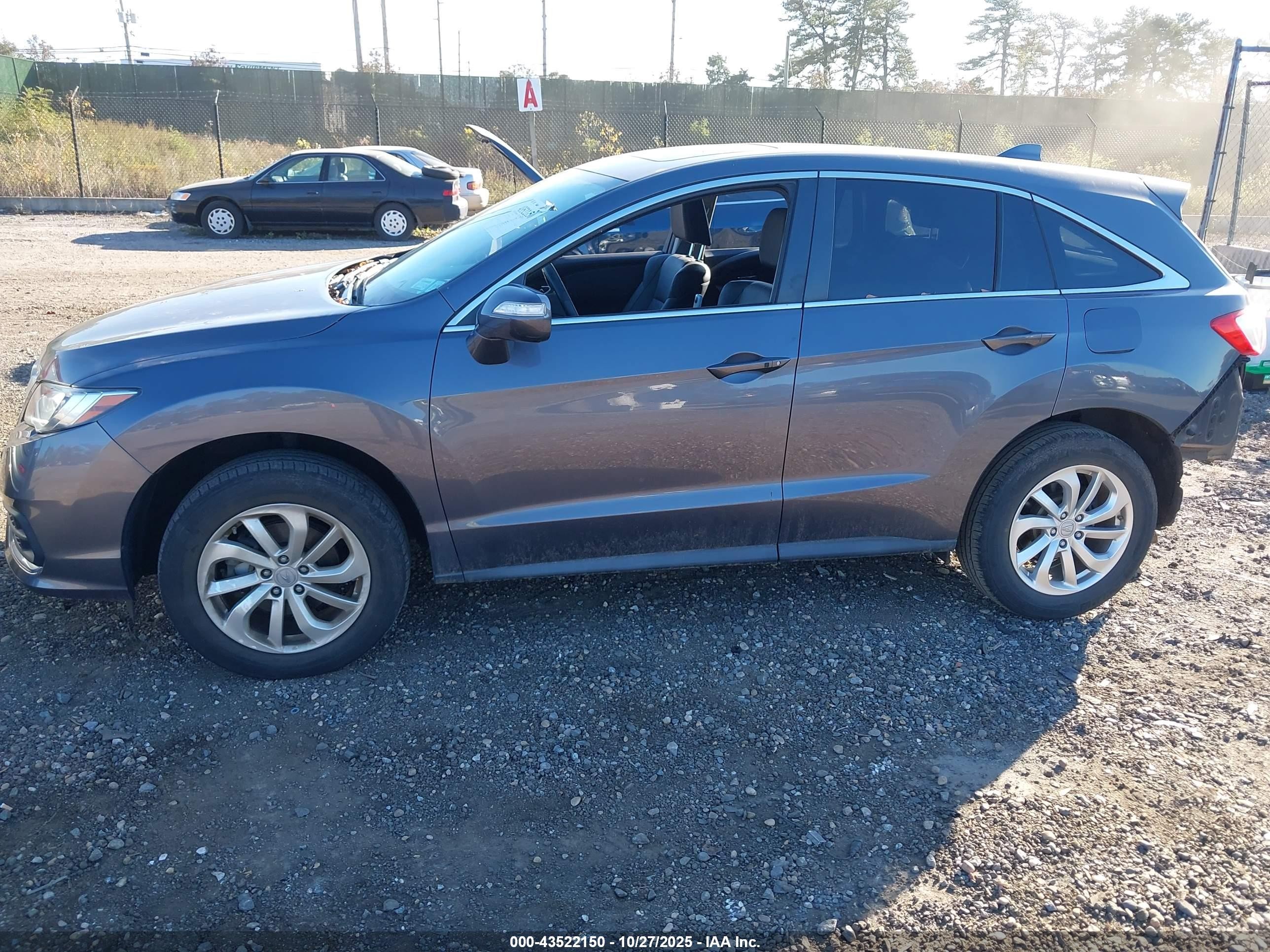 2018 Acura Rdx Acurawatch Plus Package Серый vin: 5J8TB4H3XJL020173