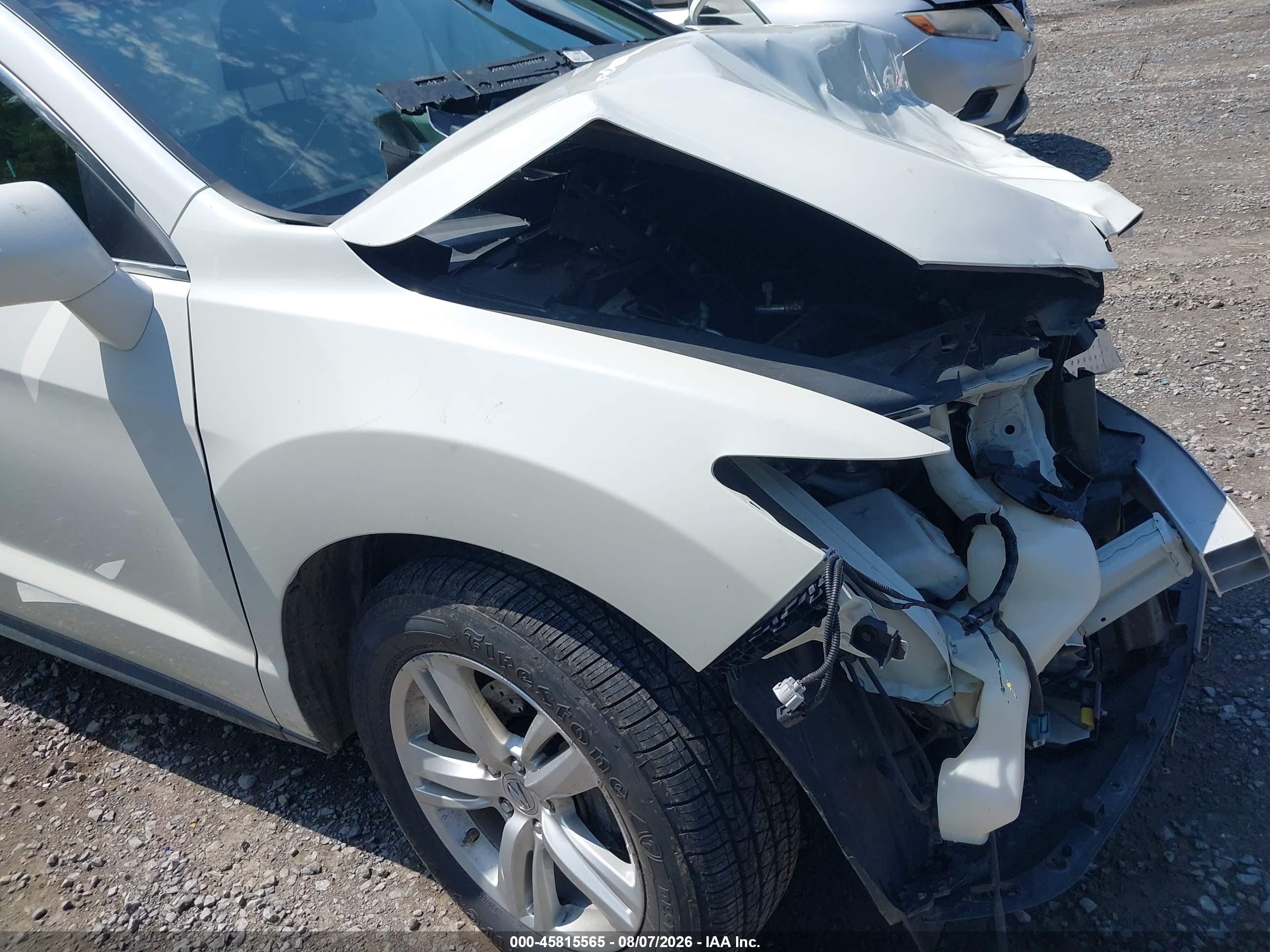 2015 Acura Rdx   White vin: 5J8TB4H50FL005304
