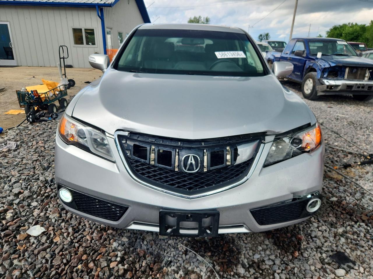 2015 Acura Rdx Technology Серебряный vin: 5J8TB4H50FL010339