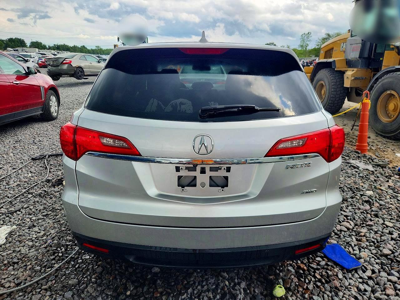 2015 Acura Rdx Technology Серебряный vin: 5J8TB4H50FL010339